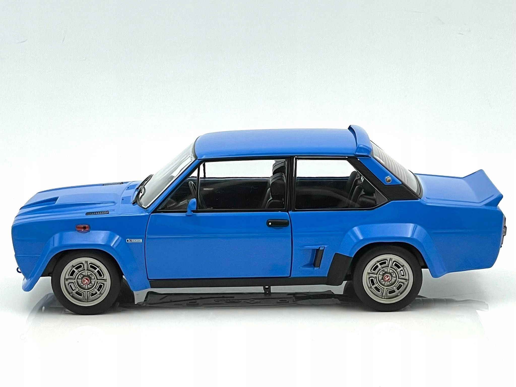 Fiat 131 Abarth - 1980, blue Solido 1:18 Model FIAT