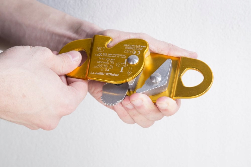 Urządzenie samozaciskowe przesuwne AC080 do AC300 Model AC