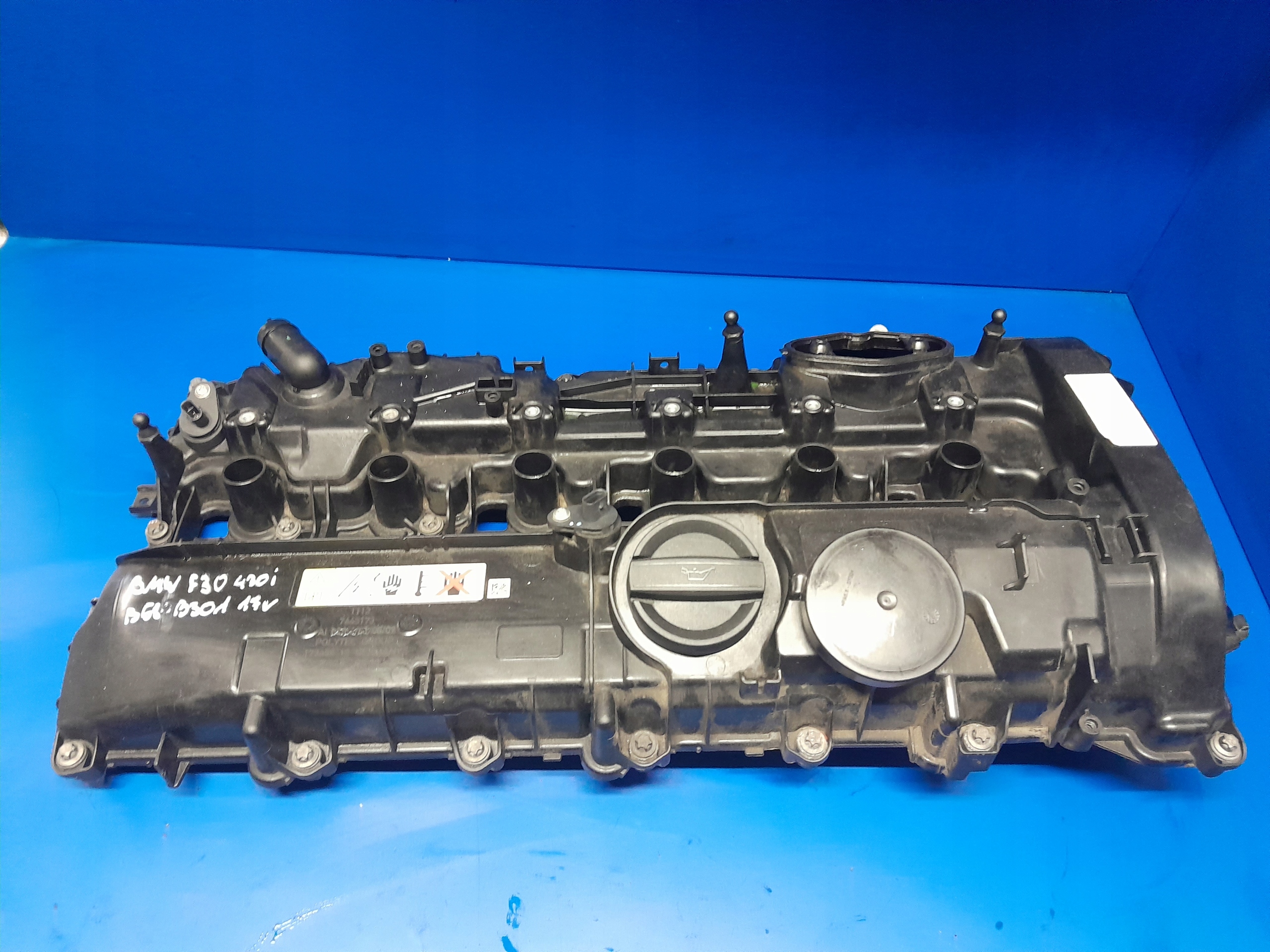 POKRYWA ZAWORÓW BMW F30 F32 3.0 430i 7645173 10