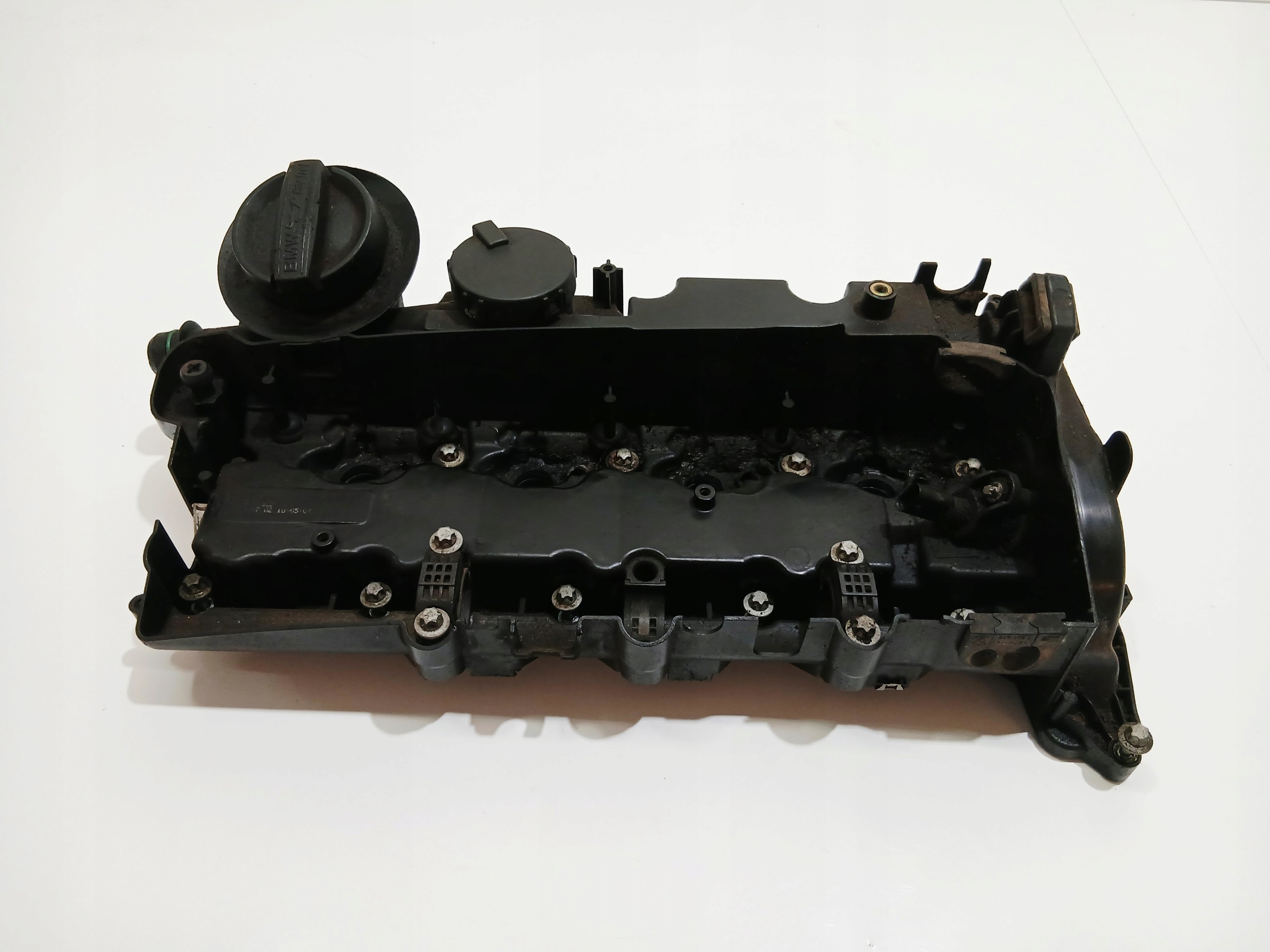 szelepfedél BMW BMW E60 E61 E84 E87 N47D20C 2.0D 7797613 (0006236)