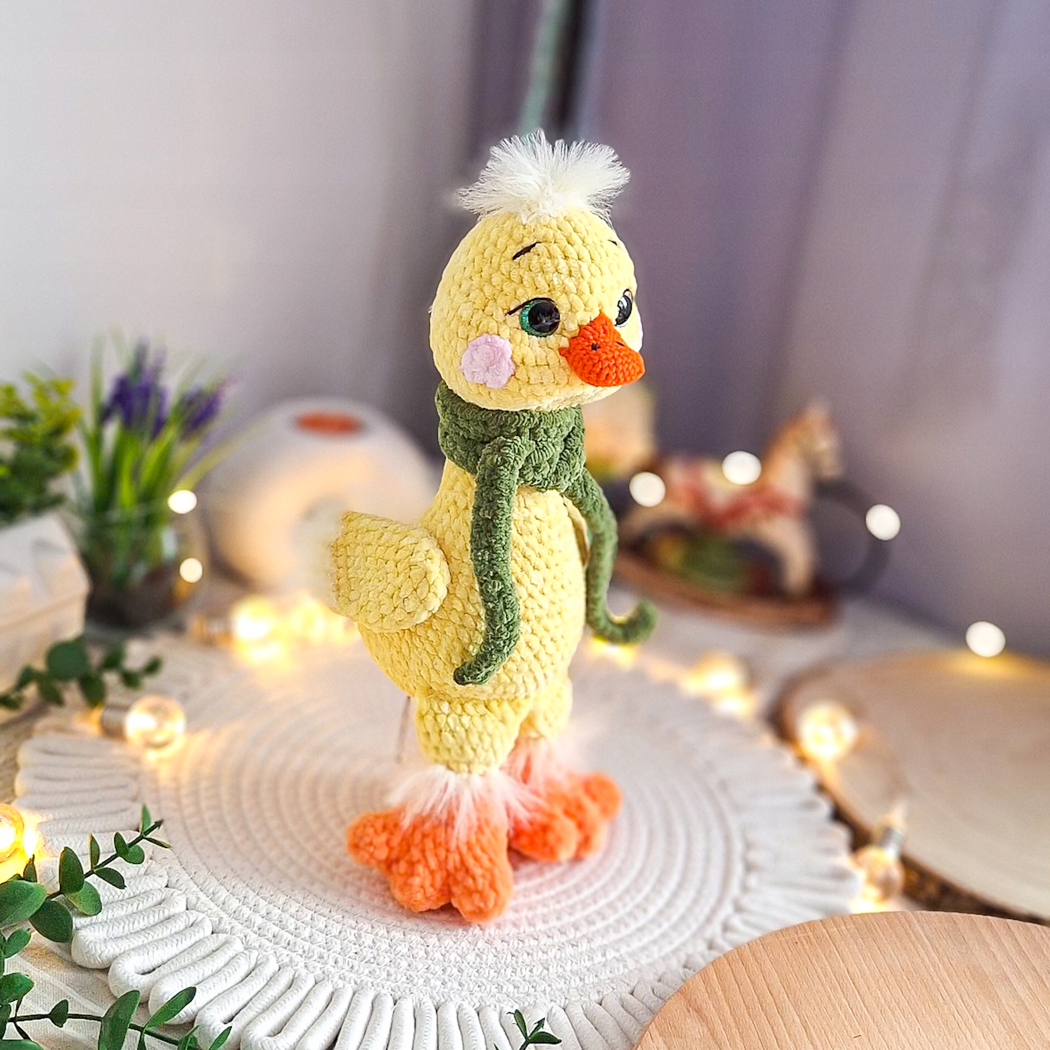 Plyšová husa v šátku 31 cm – Ručně vyráběná Plyšová Hračka Handmade