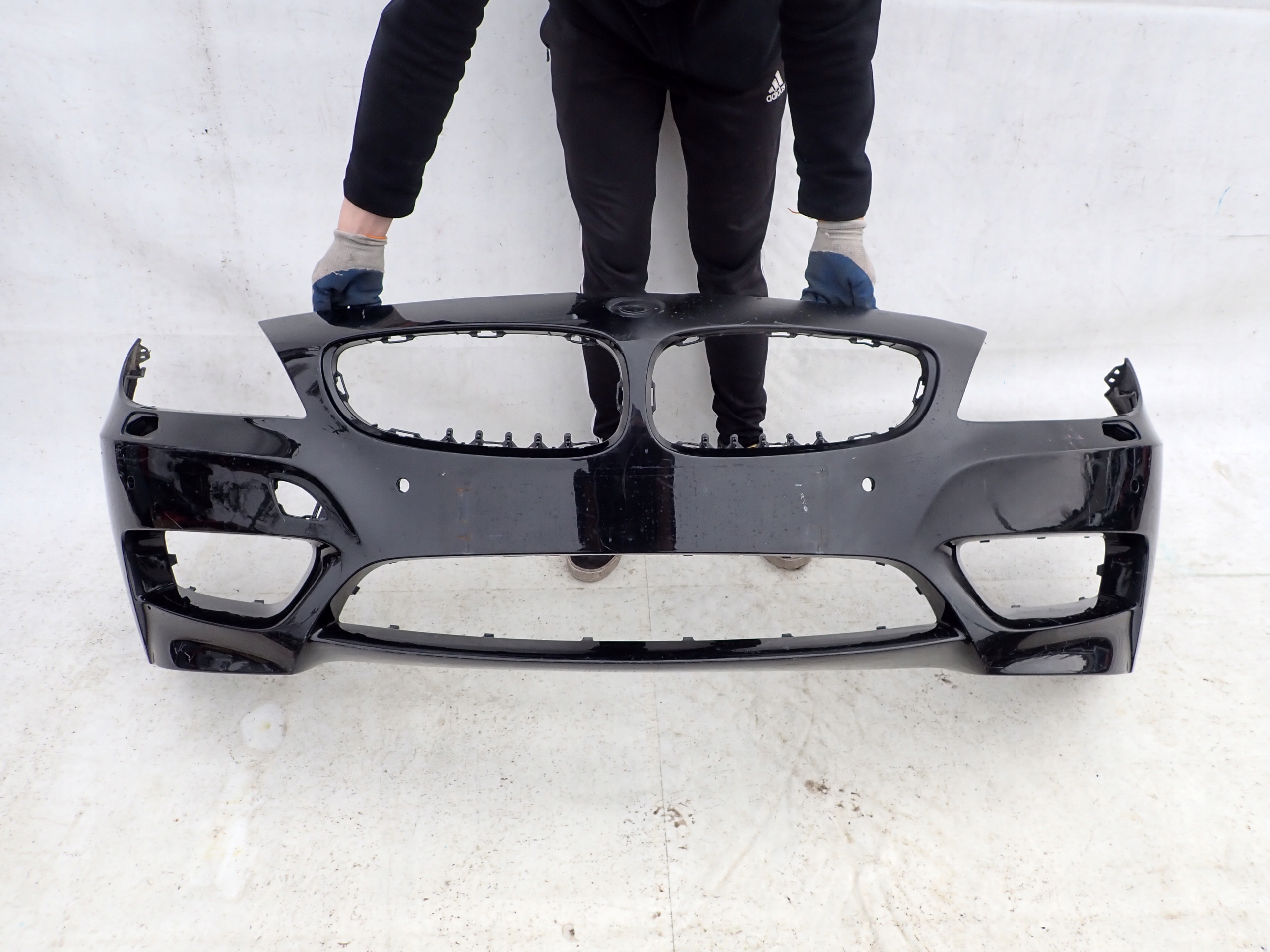 BMW Z4 E89 m-packet 09-16 bumper front washer PDC