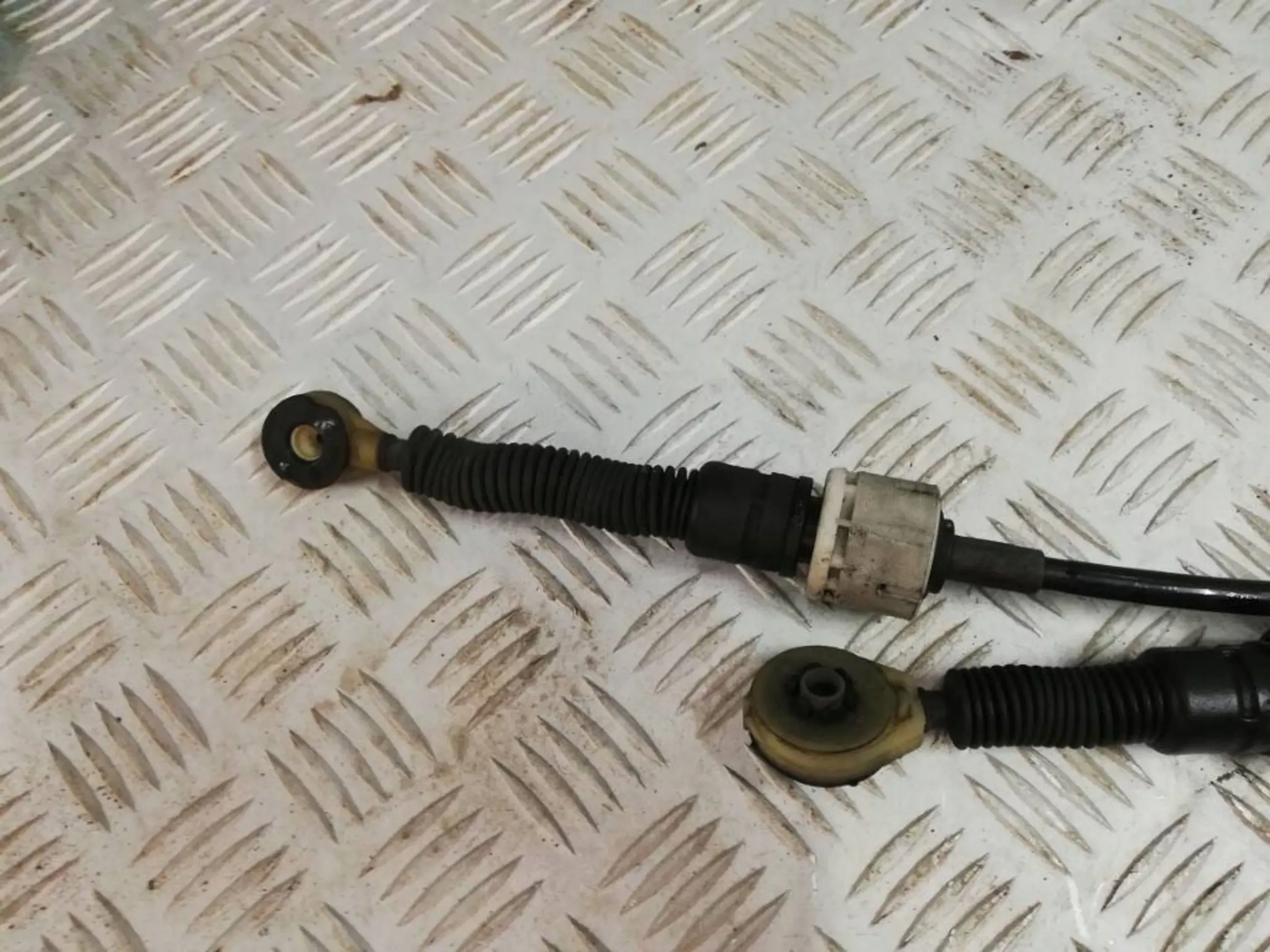 Renault Megane III 2,0 TCE LINKI BIEGOW Producent części Renault OE