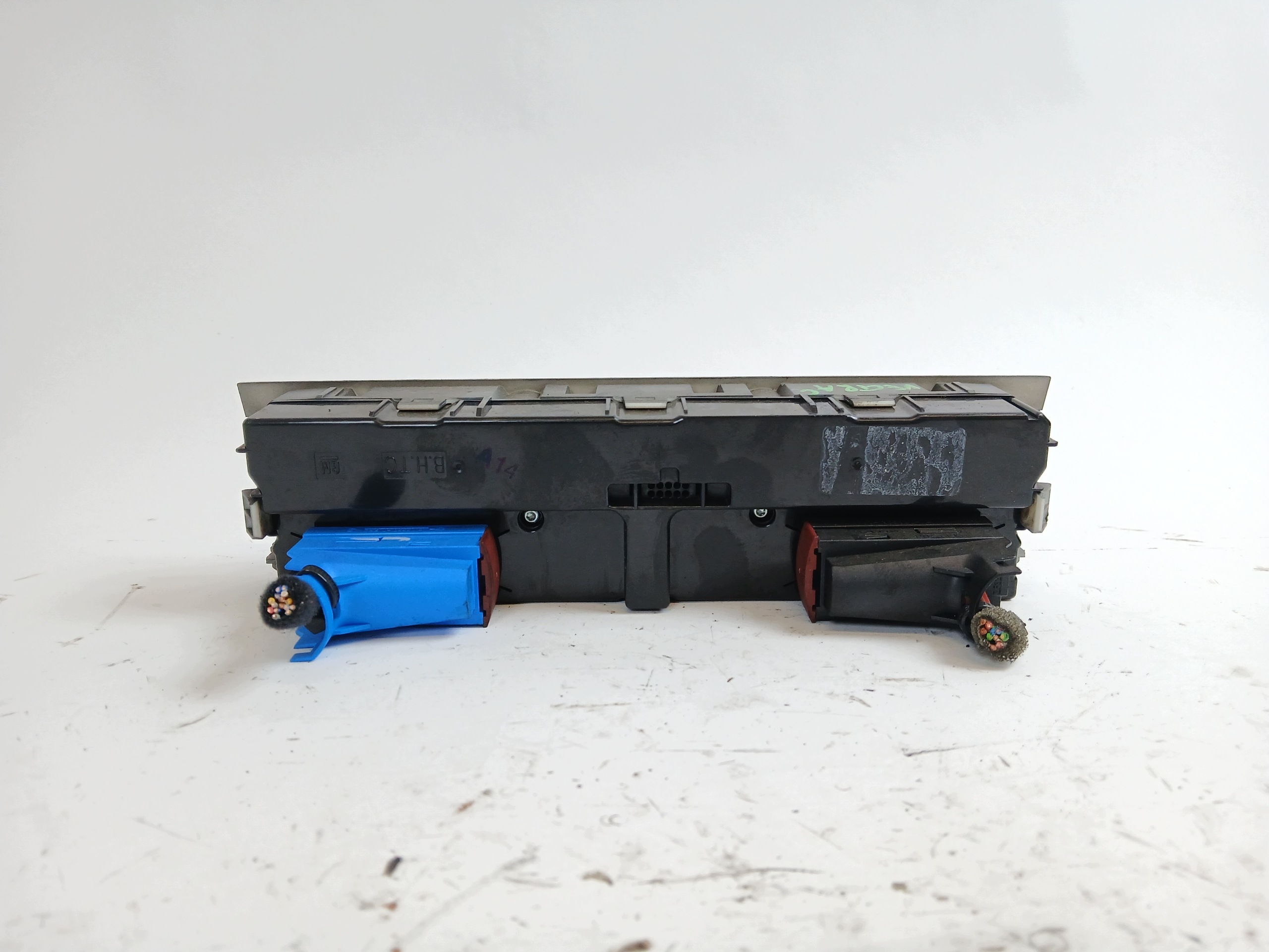 OPEL VECTRA C SIGNUM air conditioning control panel air conditioning devices