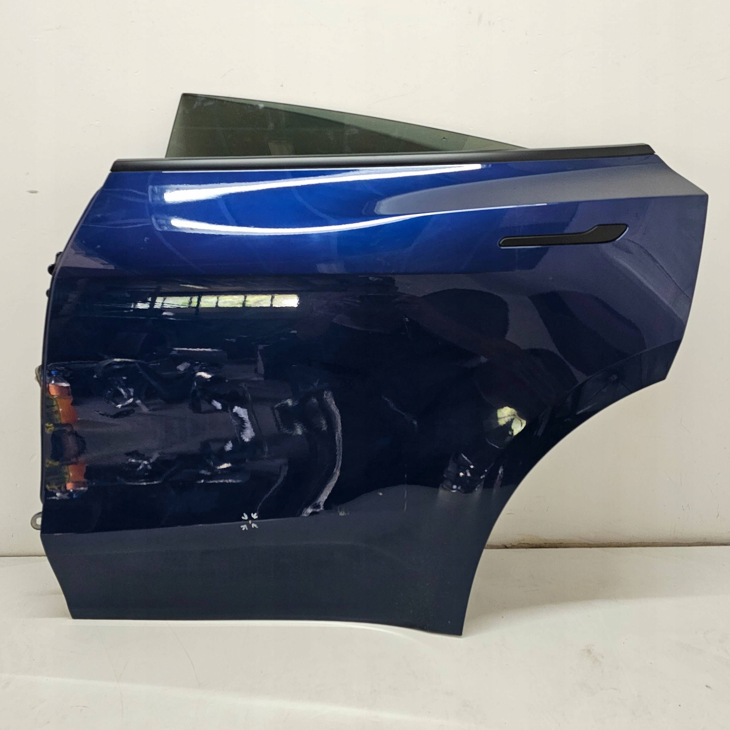 DRZWI LEWE TYŁ TYLNE TESLA MODEL Y +SZYBA