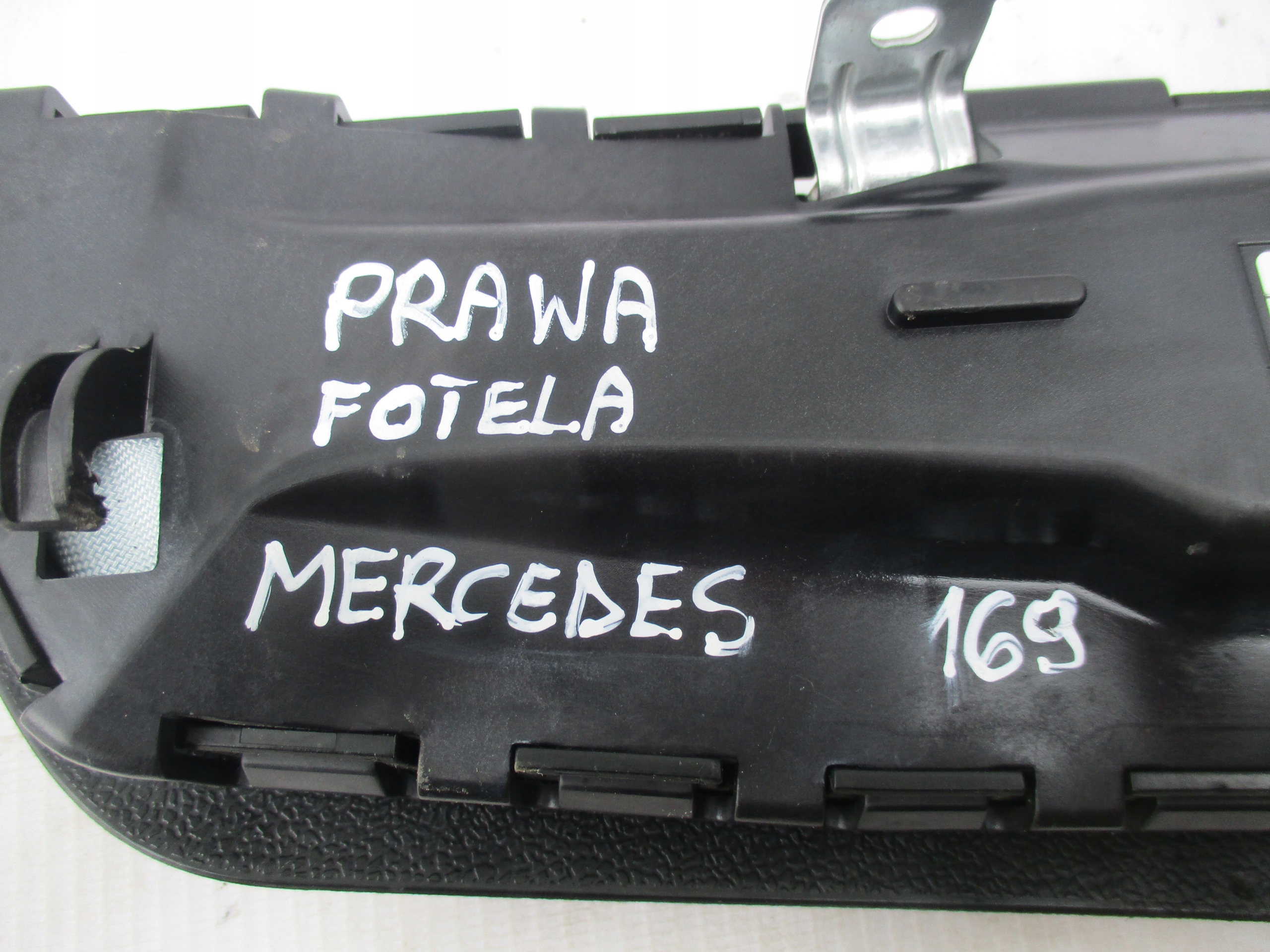 seat airbag right Mercedes 169 245