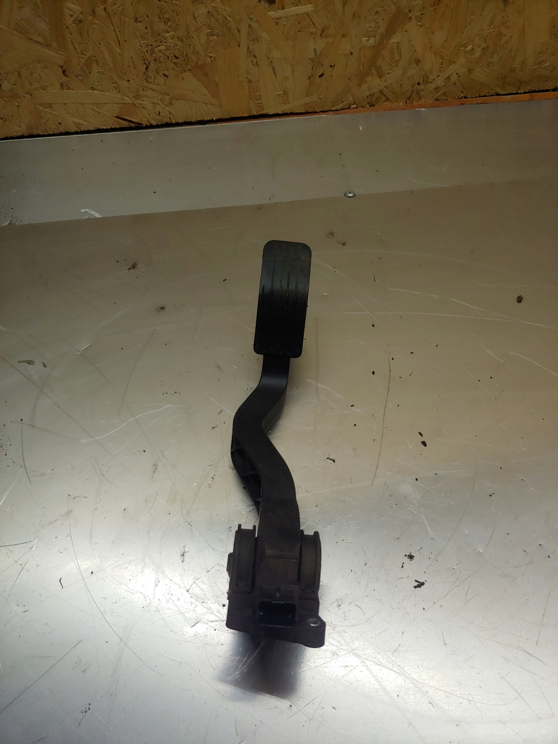 PEDAŁ GAZU CITROEN C3 1.4 HDI