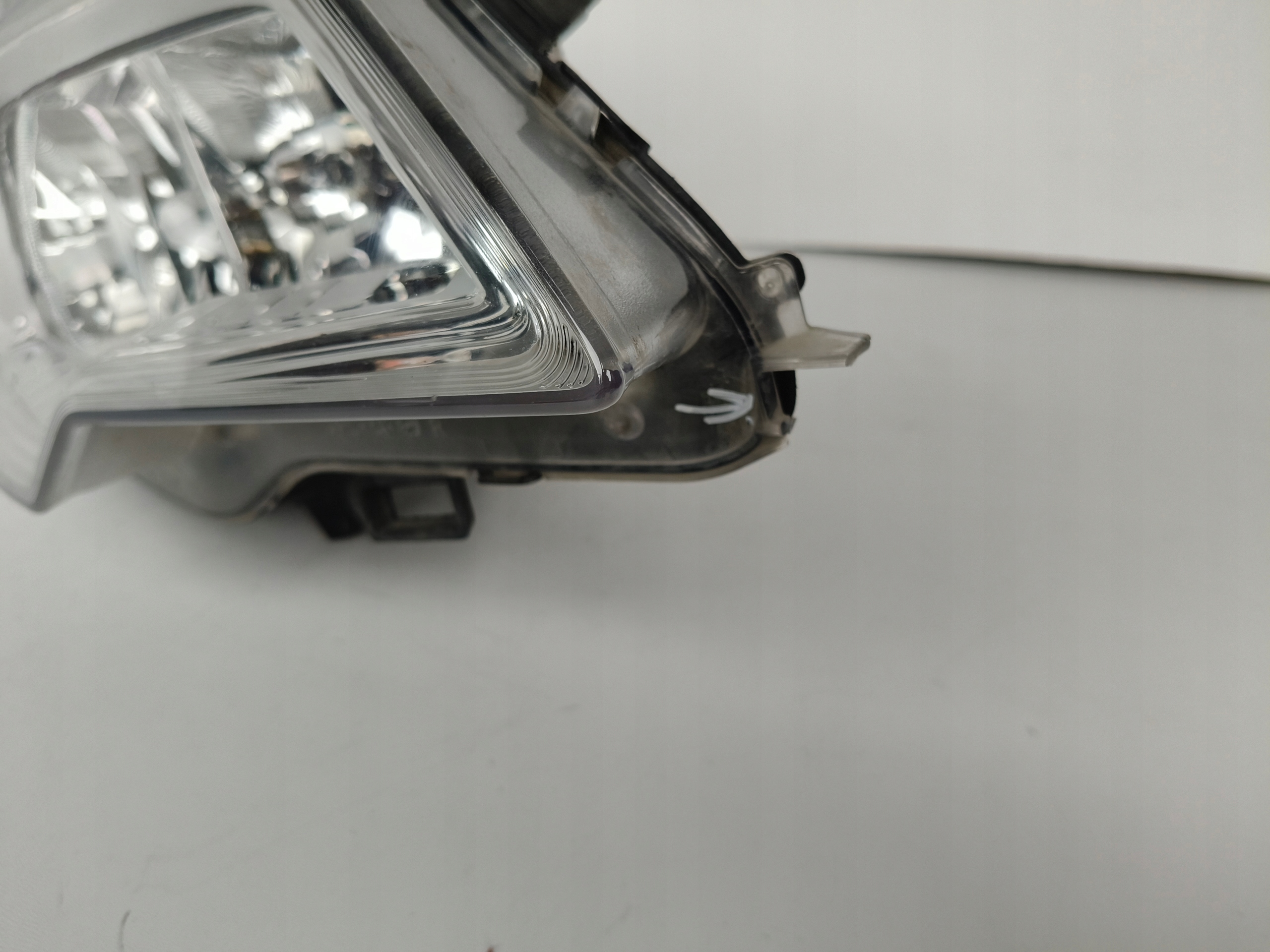 light right REFLEKTOR OPEL MERIVA B 10-13
