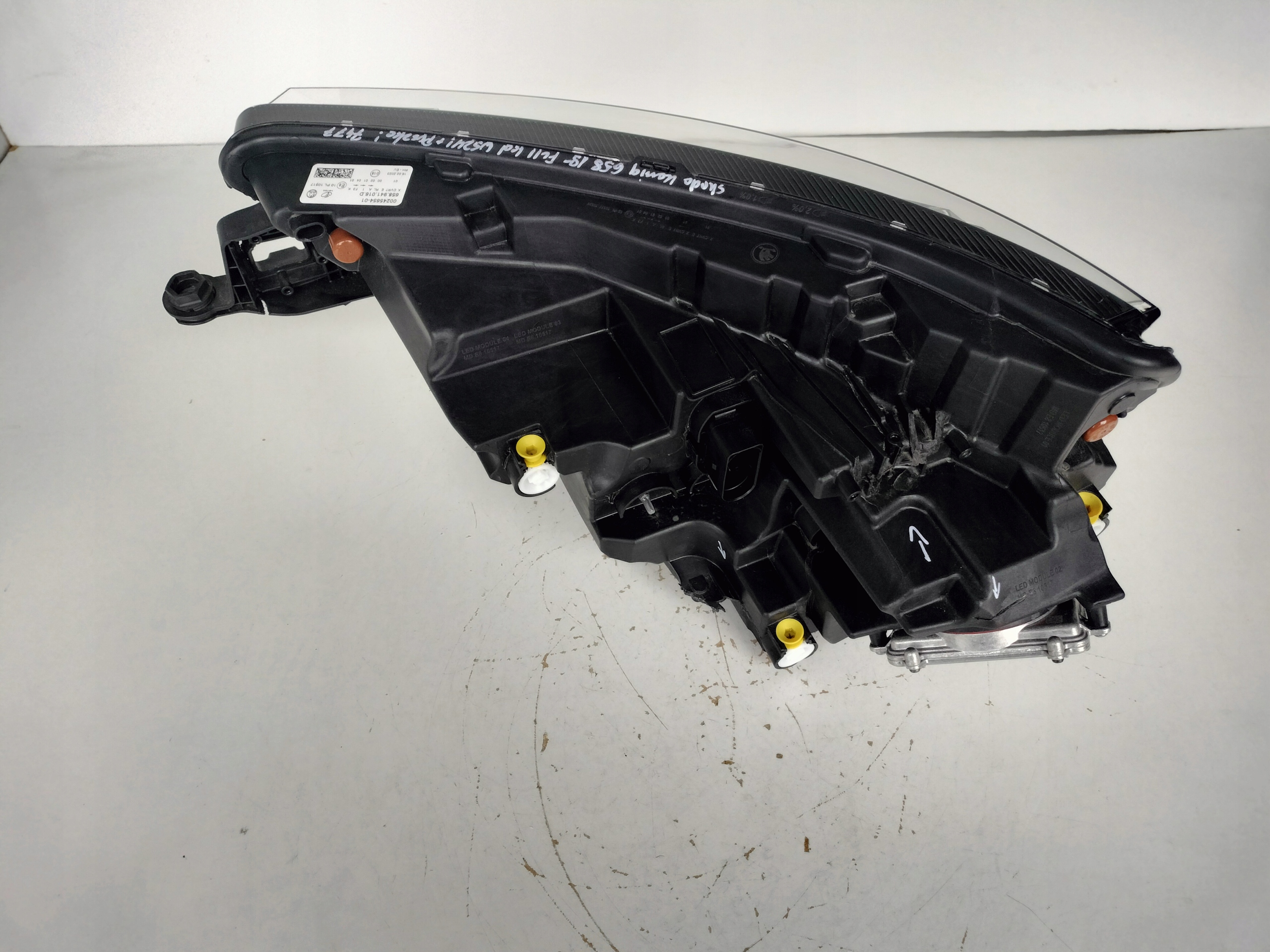 light right REFLEKTOR SKODA KAMIQ 658 18- FULL LED