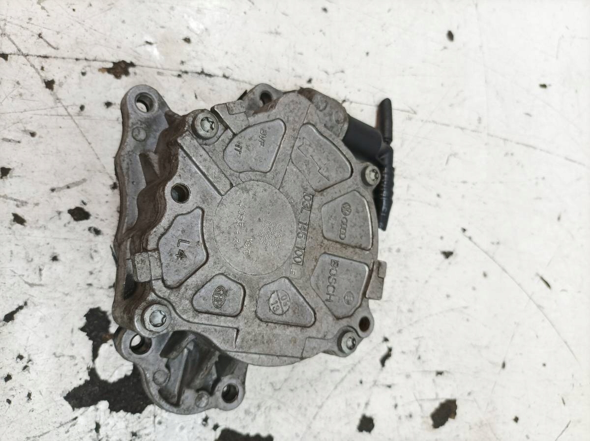 Pompa VACUM 03L145100F 2.0 TDI Audi A3 III (2013- 2020) 8V