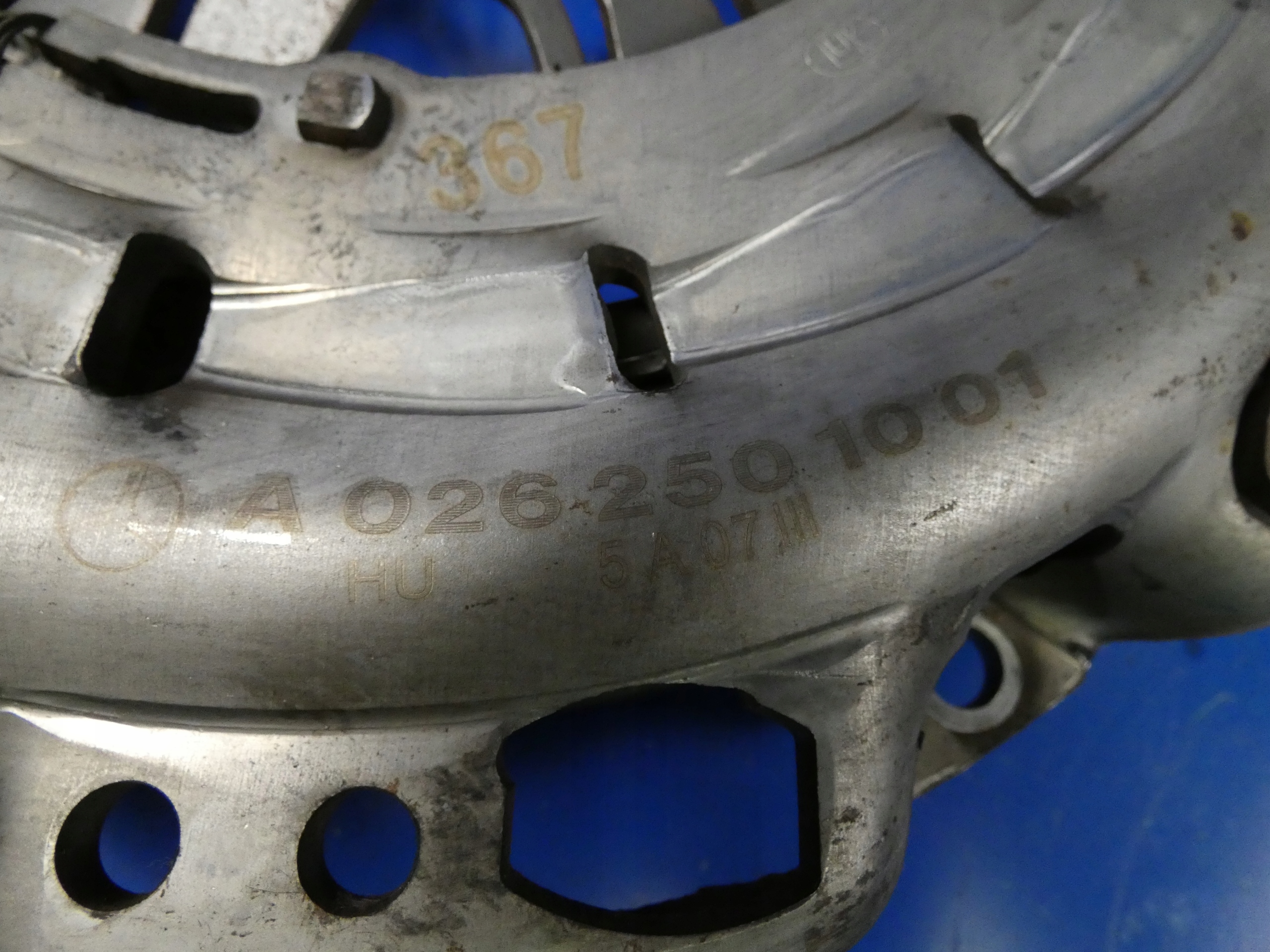 MERCEDES A W176 B W246 W117 1.5 D DE PRESSION EMBRAYAGE