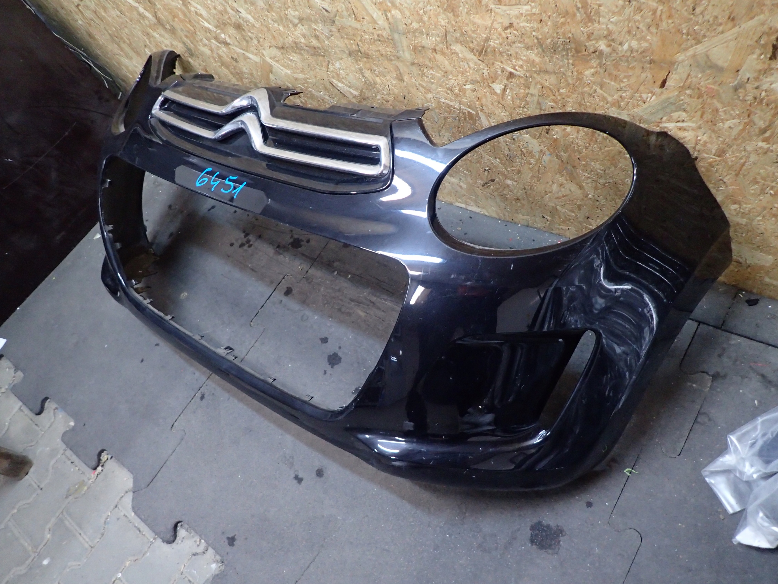 nárazník předek CITROEN C1 14