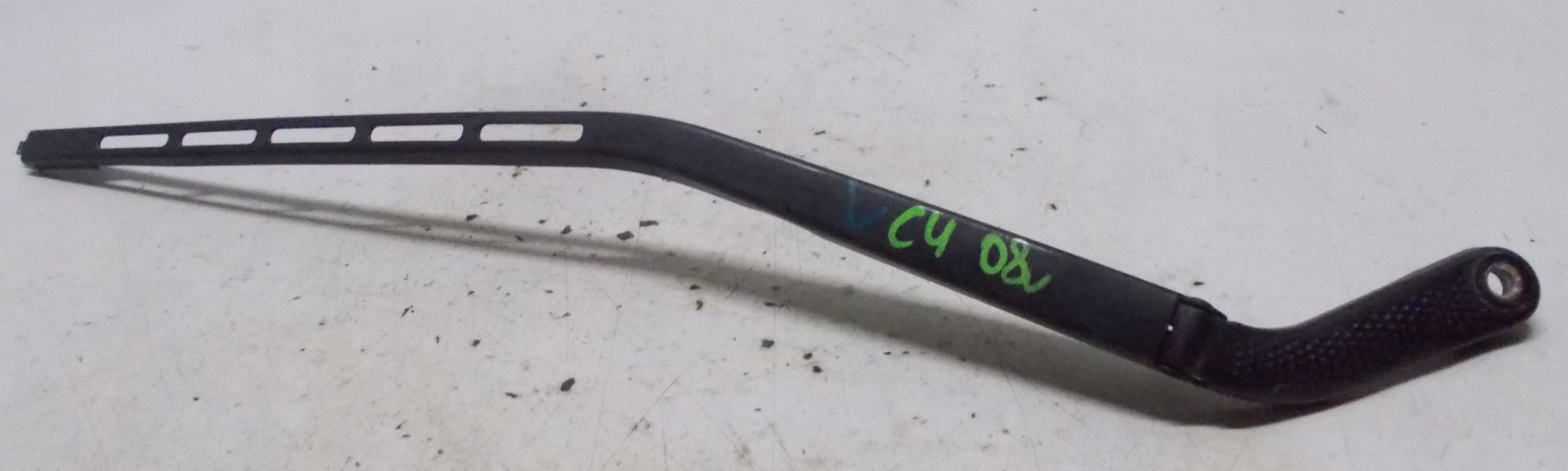 CITROEN C4 1.6 B 08R wiper arm left front 9650103880