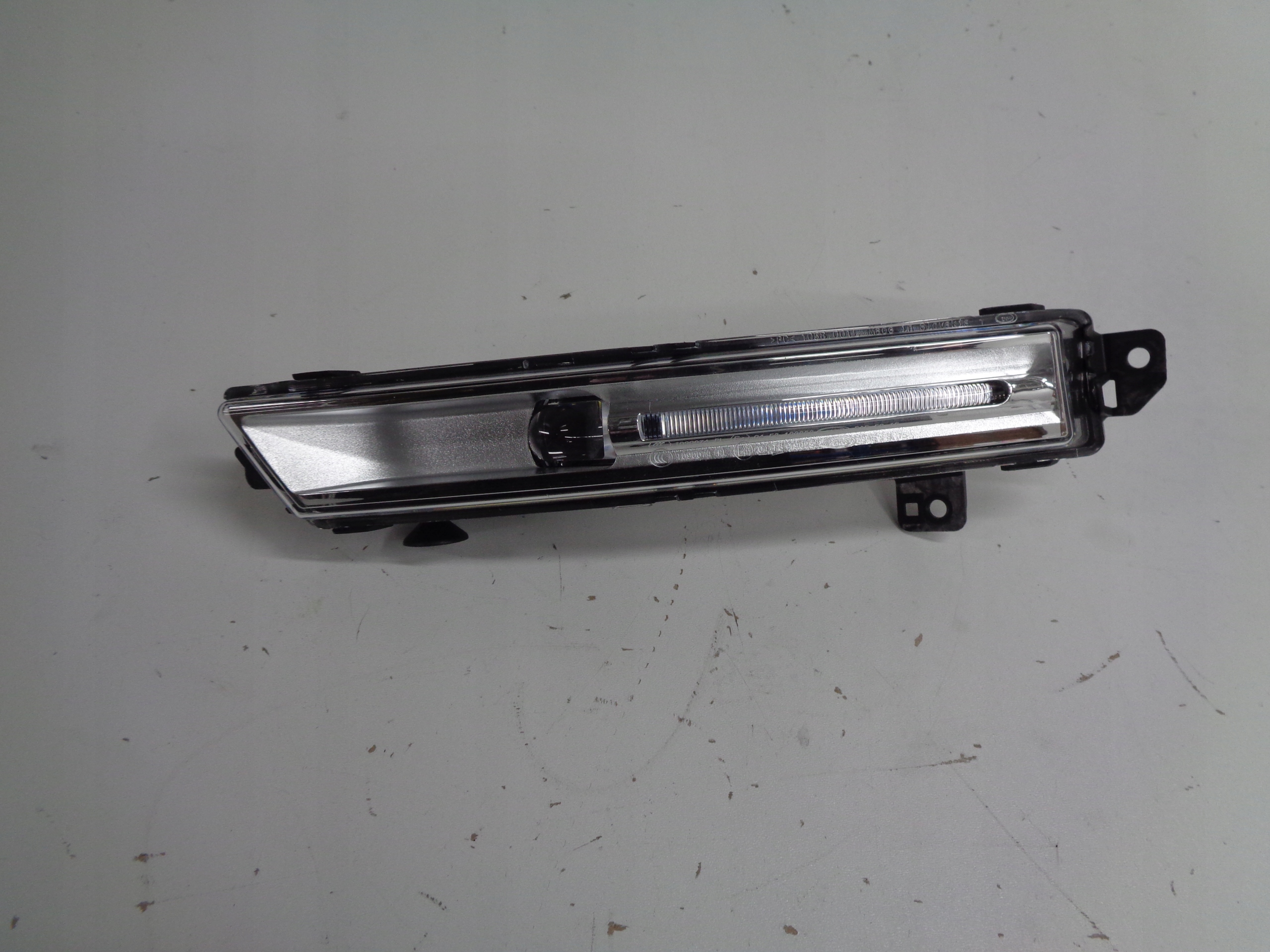 F PACE fog light DRL daytime running lights right