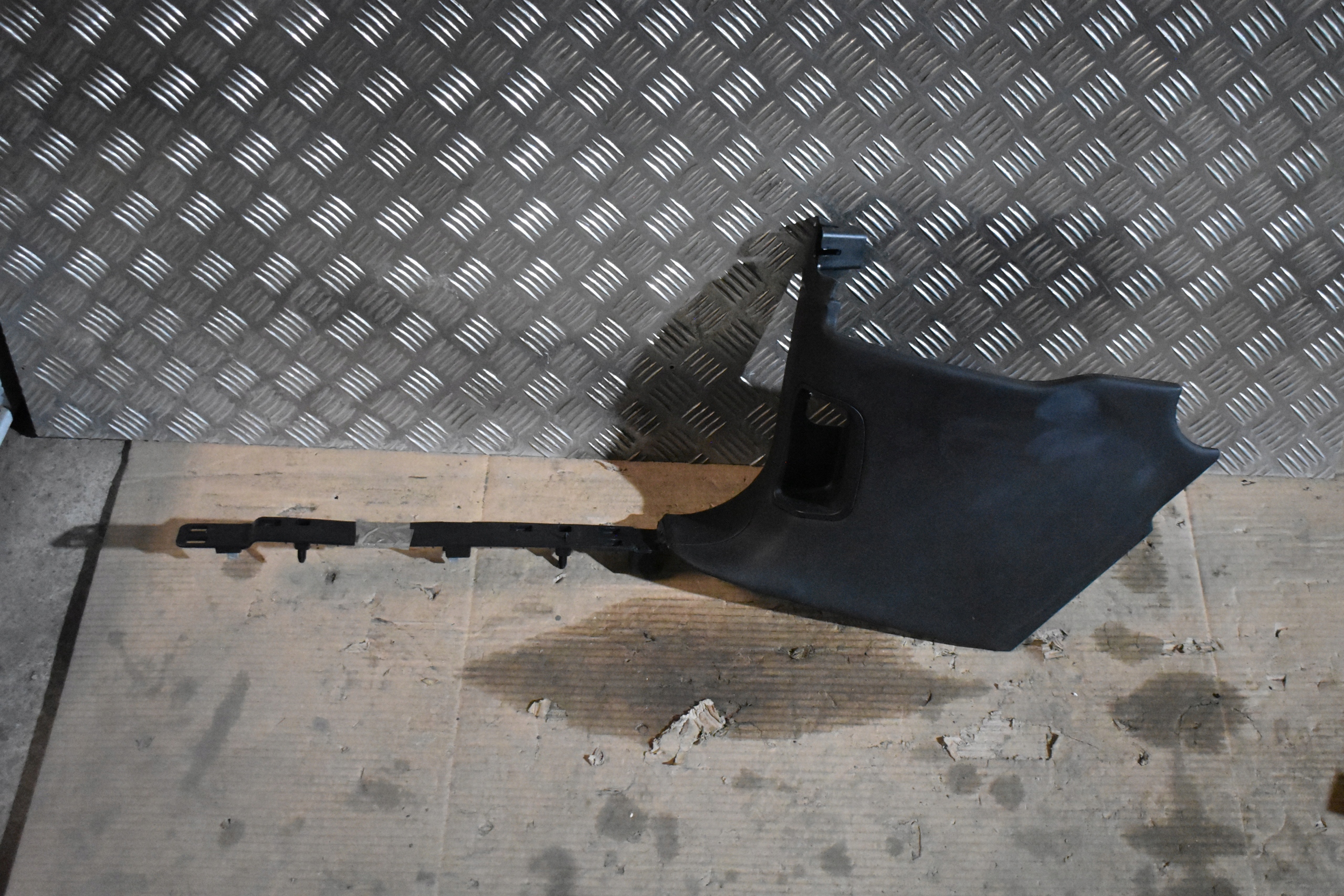IDEALNA cover SLUPKA A left BENTLEY 3SD 1