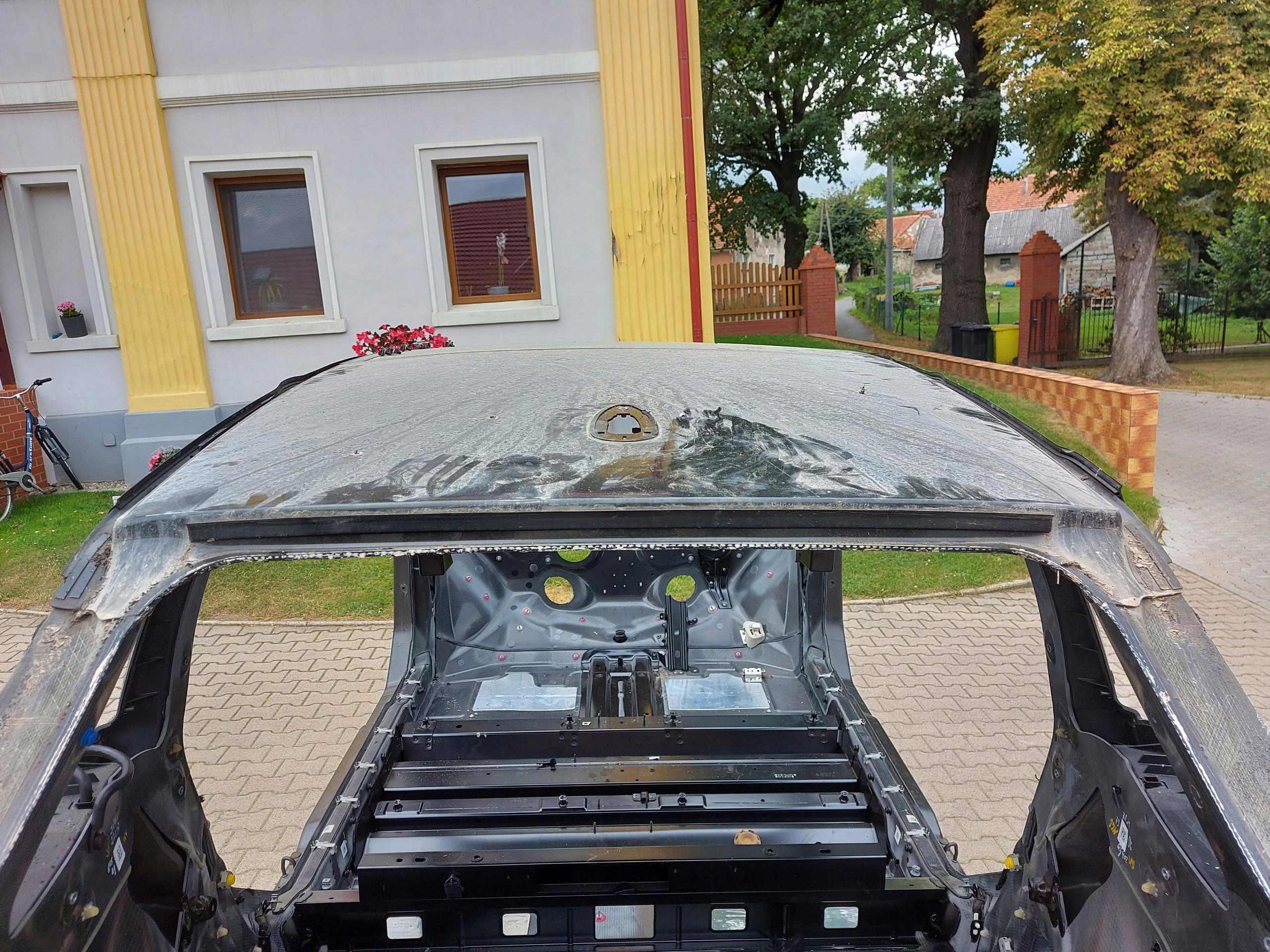 Alt