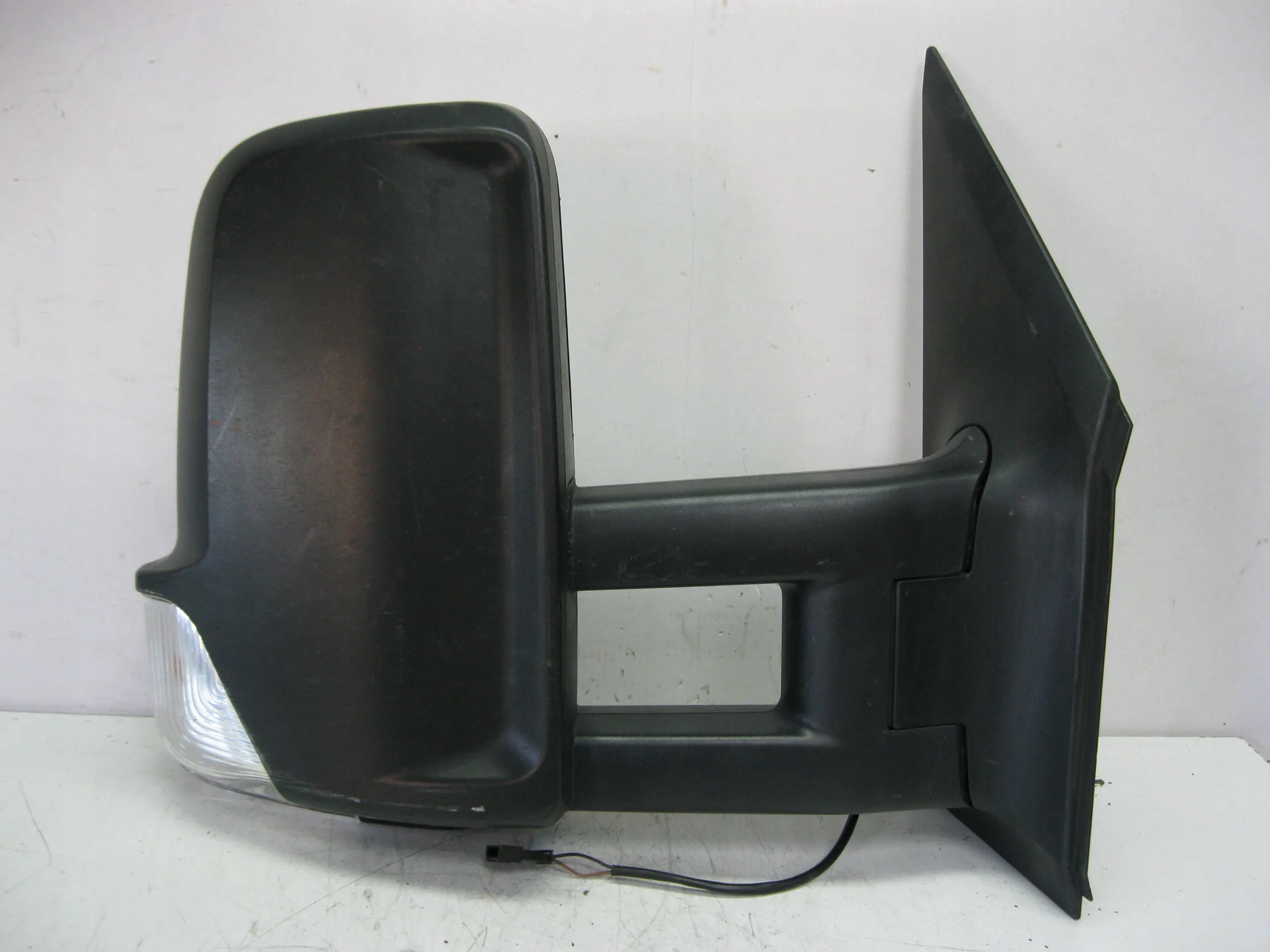 SPECCHIETTO RETROVISORE DESTRO MERCEDES SPRINTER W906 06