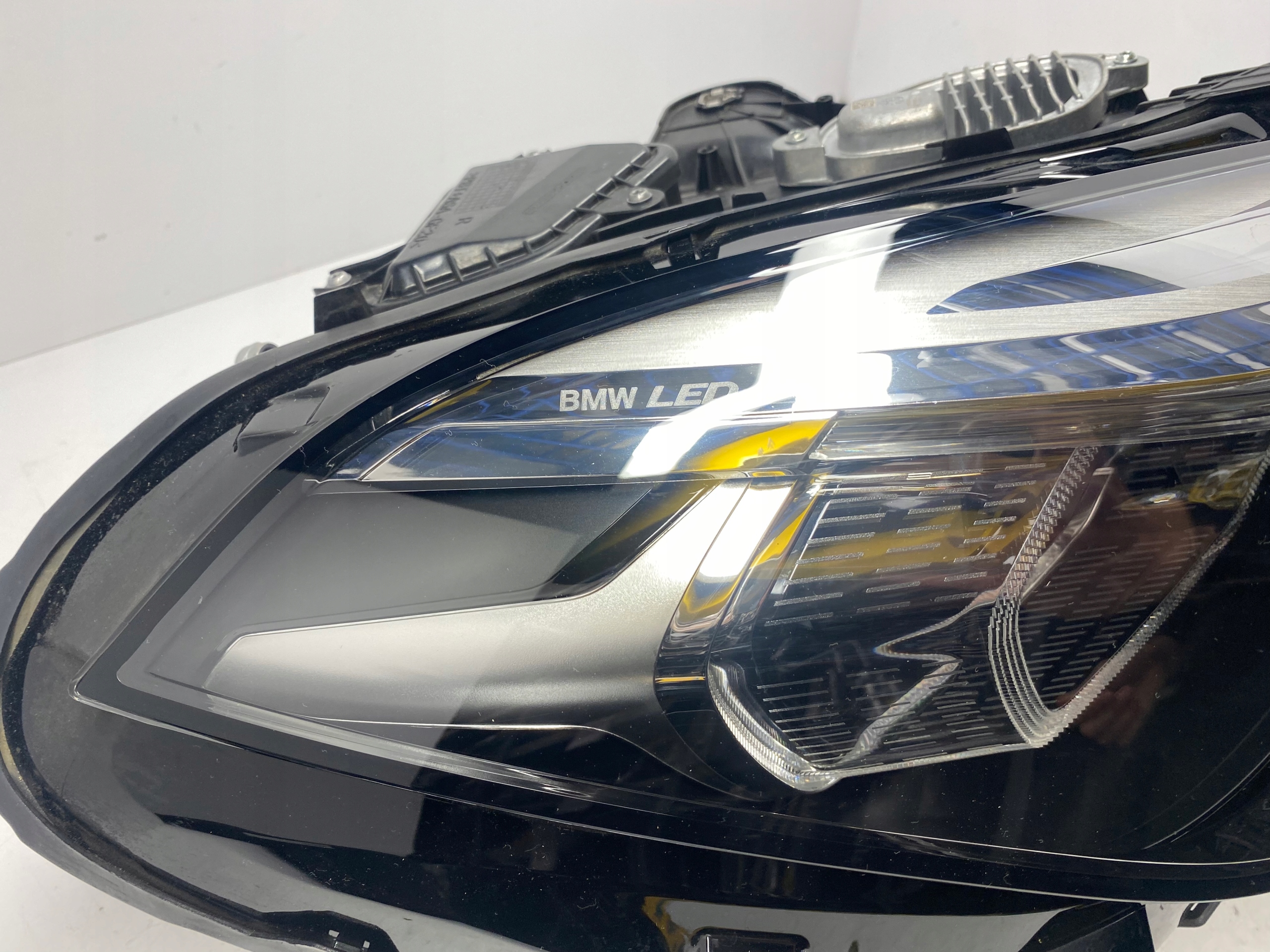 BMW 2 F44 GRAN COUPE light right LED 9449600