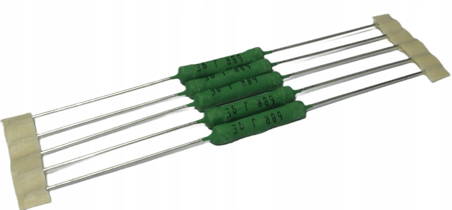 68R 2W 5% rezystor drutowy Silicon cemented SFD0424 Krah-rwi [5szt]