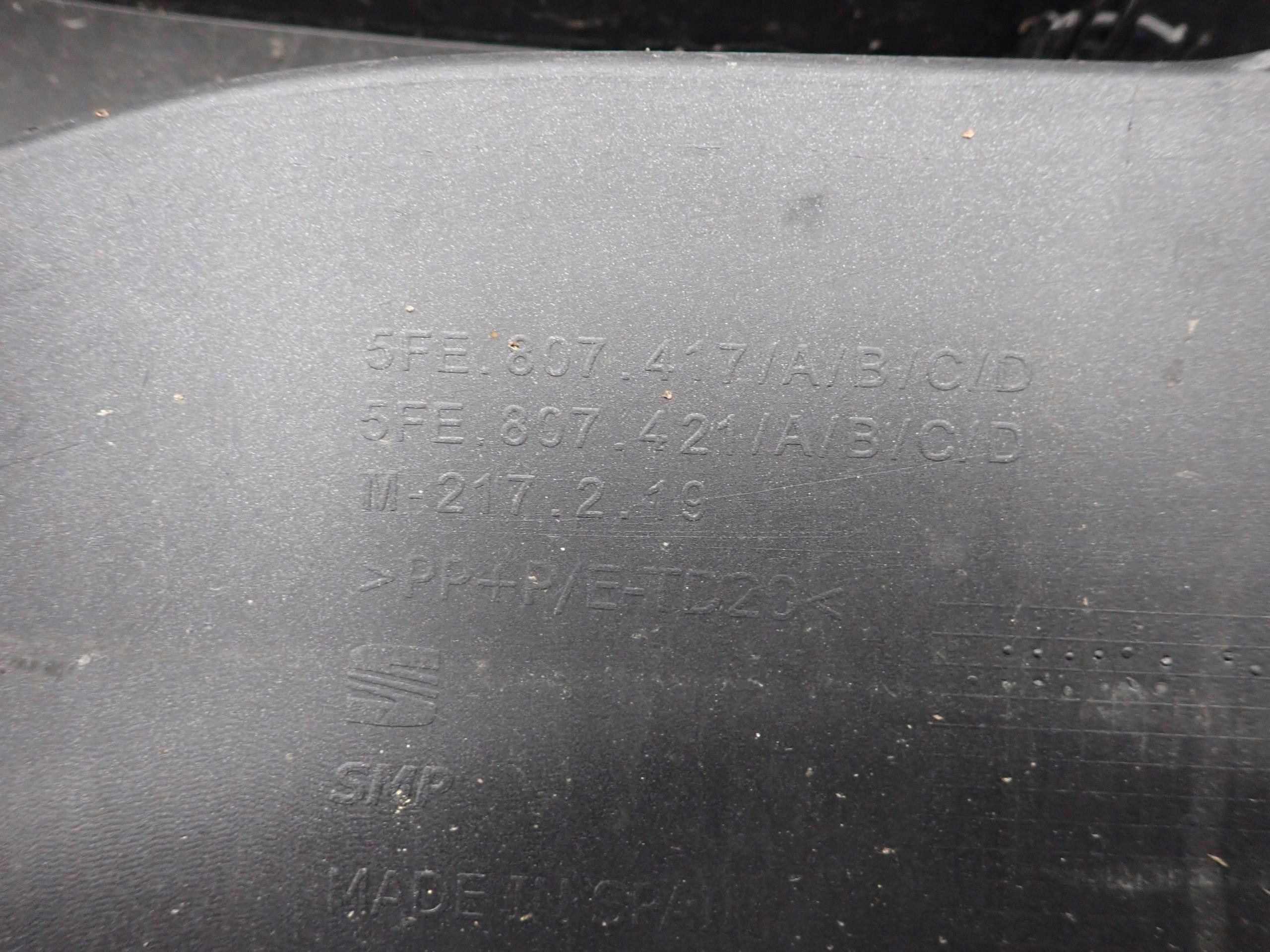 SEAT LEON IV KOMBI 20- bumper rear part rear 4PDC