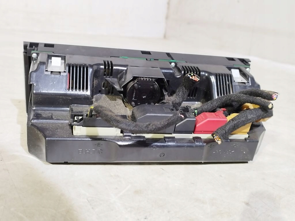 Audi A6 C6 control panel air conditioning devices 4F1820043AG