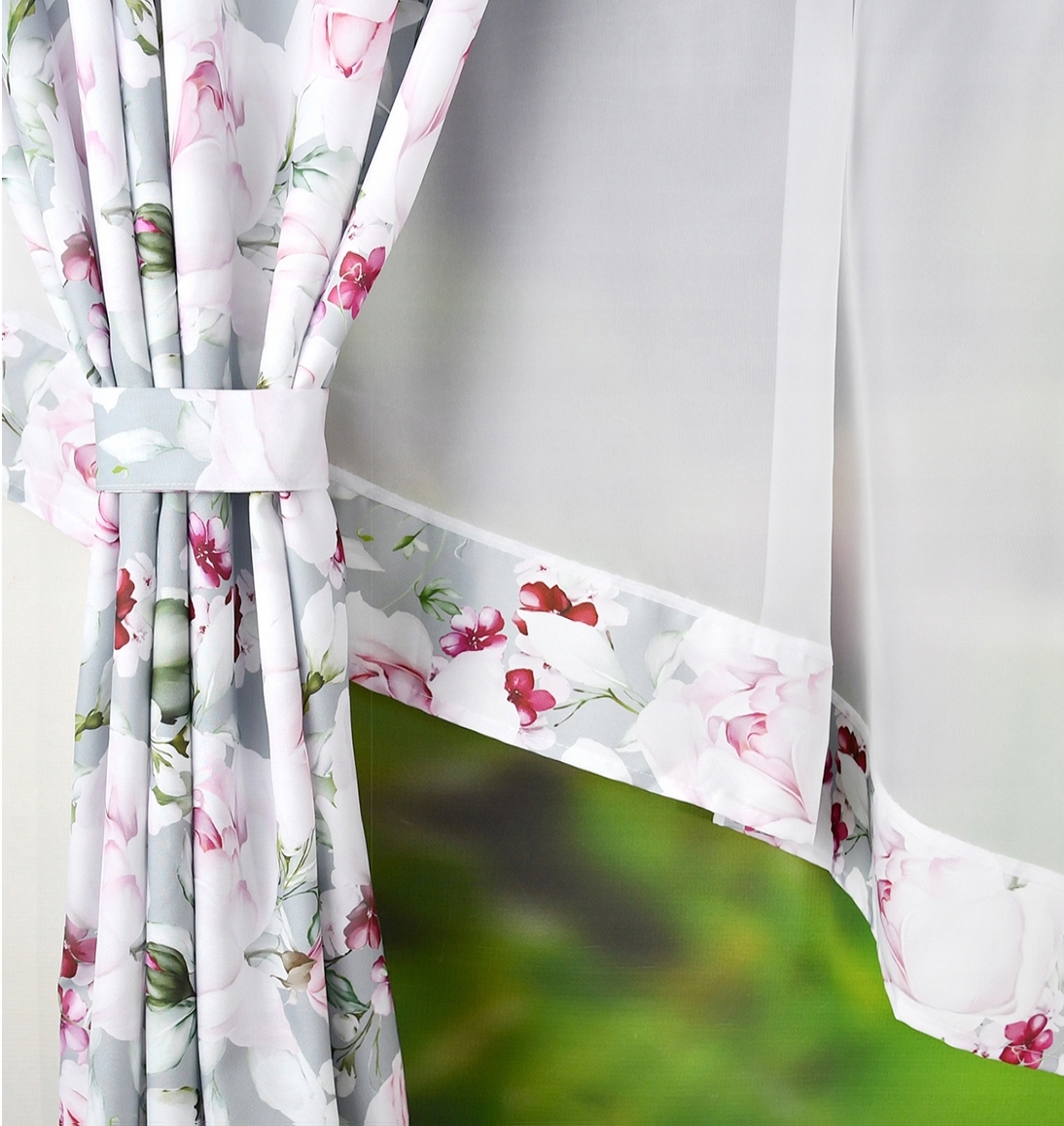 FIRANKA GOTOWA Z ZASŁONAMI W KWIATY FIRANY GOTOWE do SALONU WOAL Szerokość produktu 400 cm