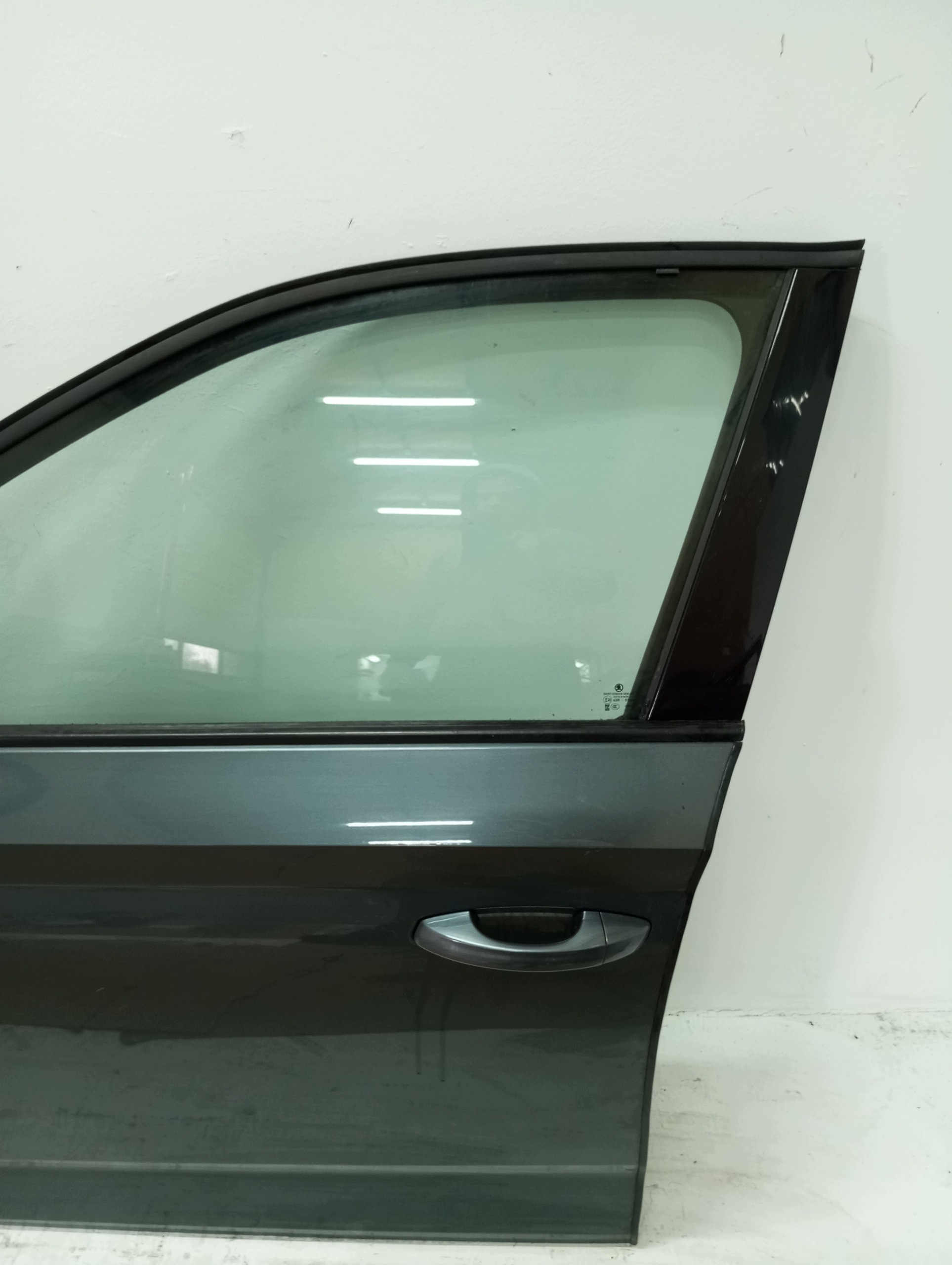 door left front SKODA KAMIQ 21R