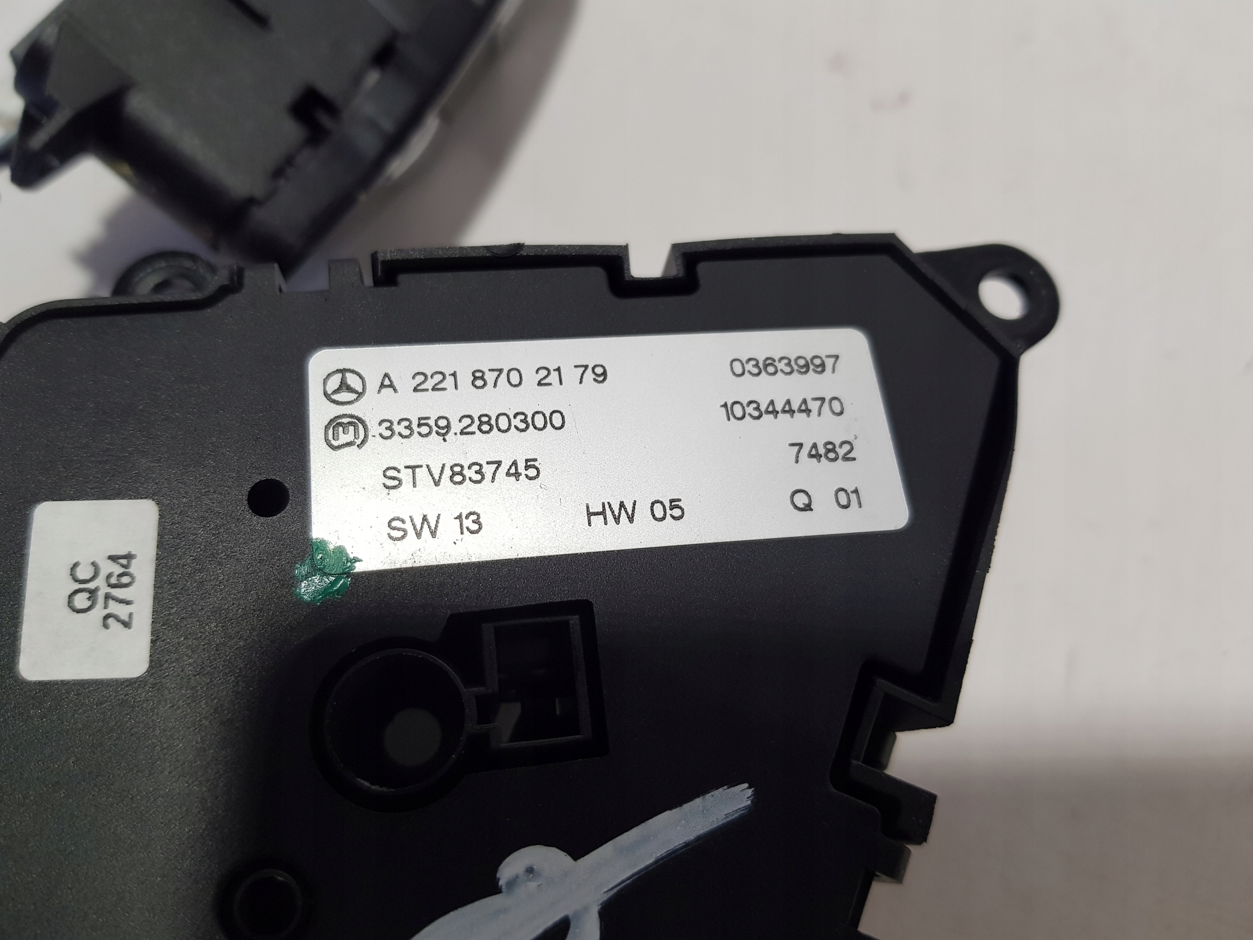 PANEL SITZ MERCEDES W221 rechts A2218702179