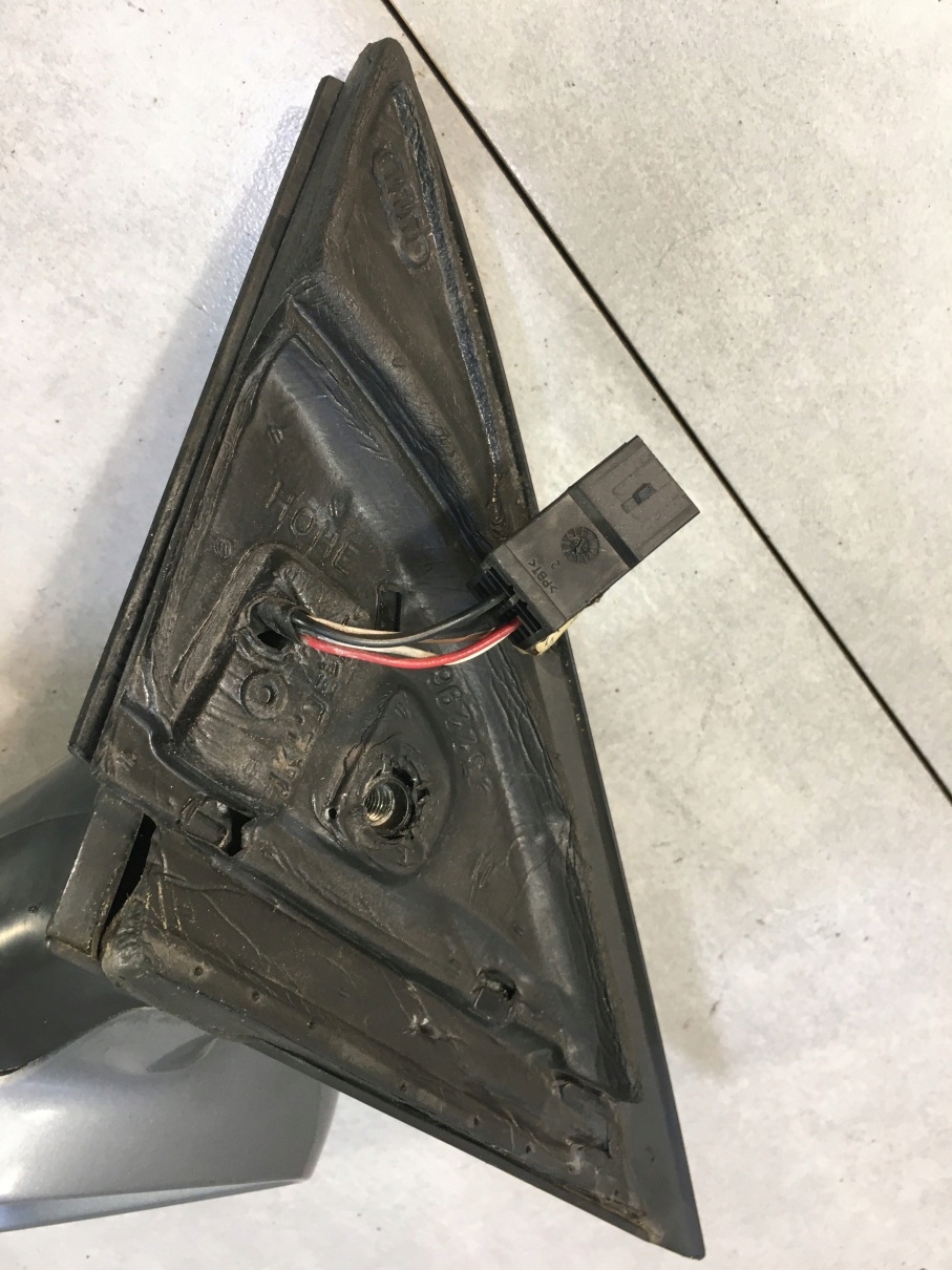 mirror right AUDI A6 C5 5 PIN 4B1358532