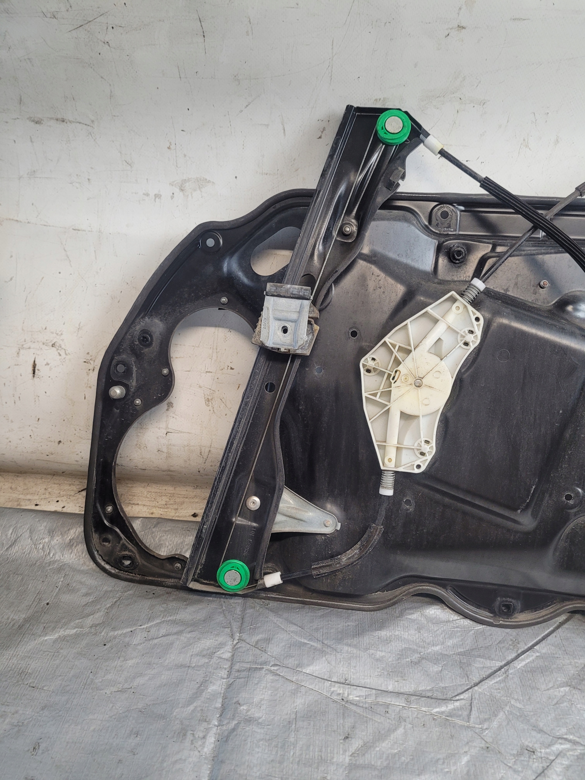 window regulator left front OE 3C1837755 + mini motor VW PASSAT B6 KOMBI 08r.
