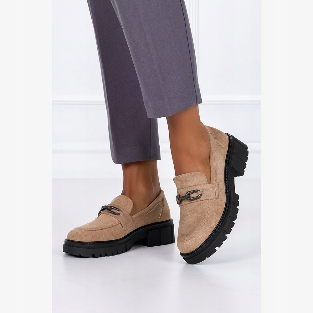 MOKASYNY DAMSKIE PÓŁBUTY NA PLATFORMIE Z OZDOBNĄ SPRZĄCZKĄ BEŻOWE NEW r 39 Marka Casu