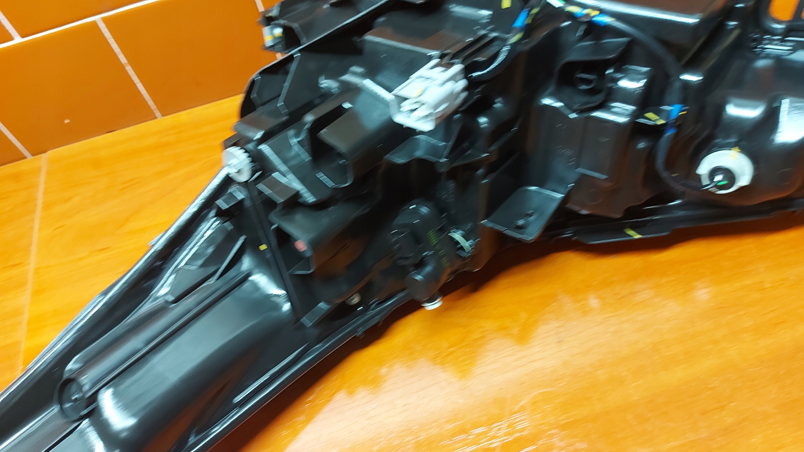 REFLEKTOR light right right front TOYOTA CHR C-HR 19- LIFT