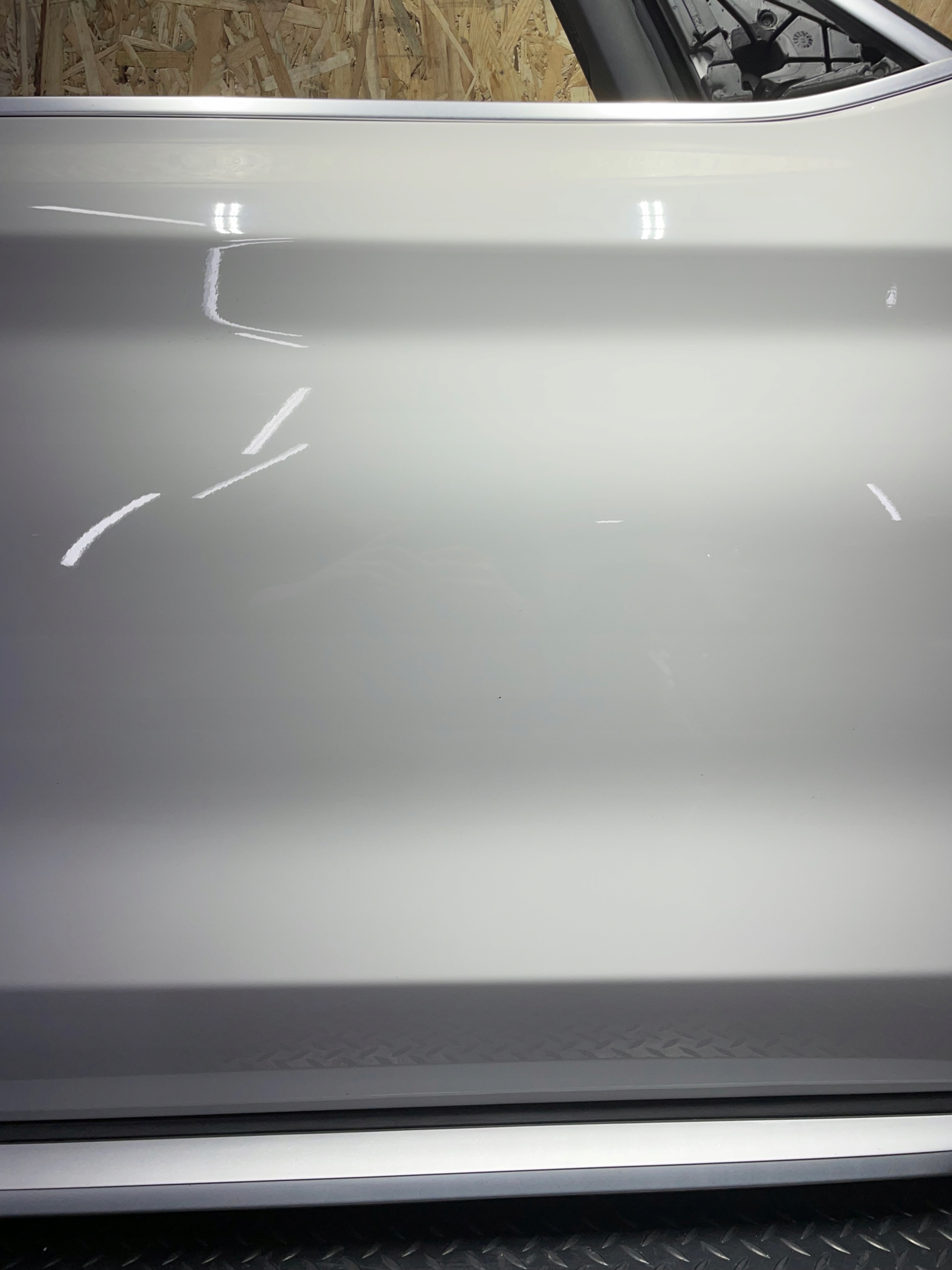 DRZWI PRAWE PRZEDNIE PRAWY PRZÓD BMW X3 G01 ALPINEWEISS A300 Producent części BMW OE