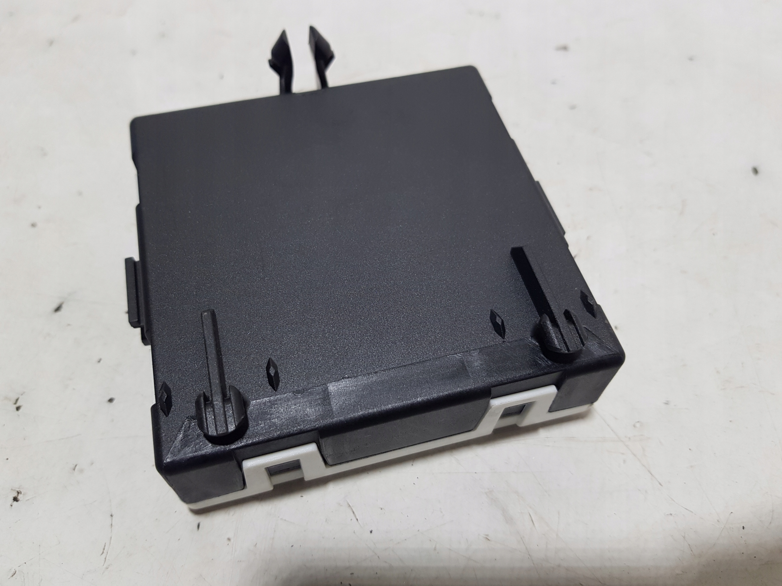 module door control unit MERCEDES W205 2059000328