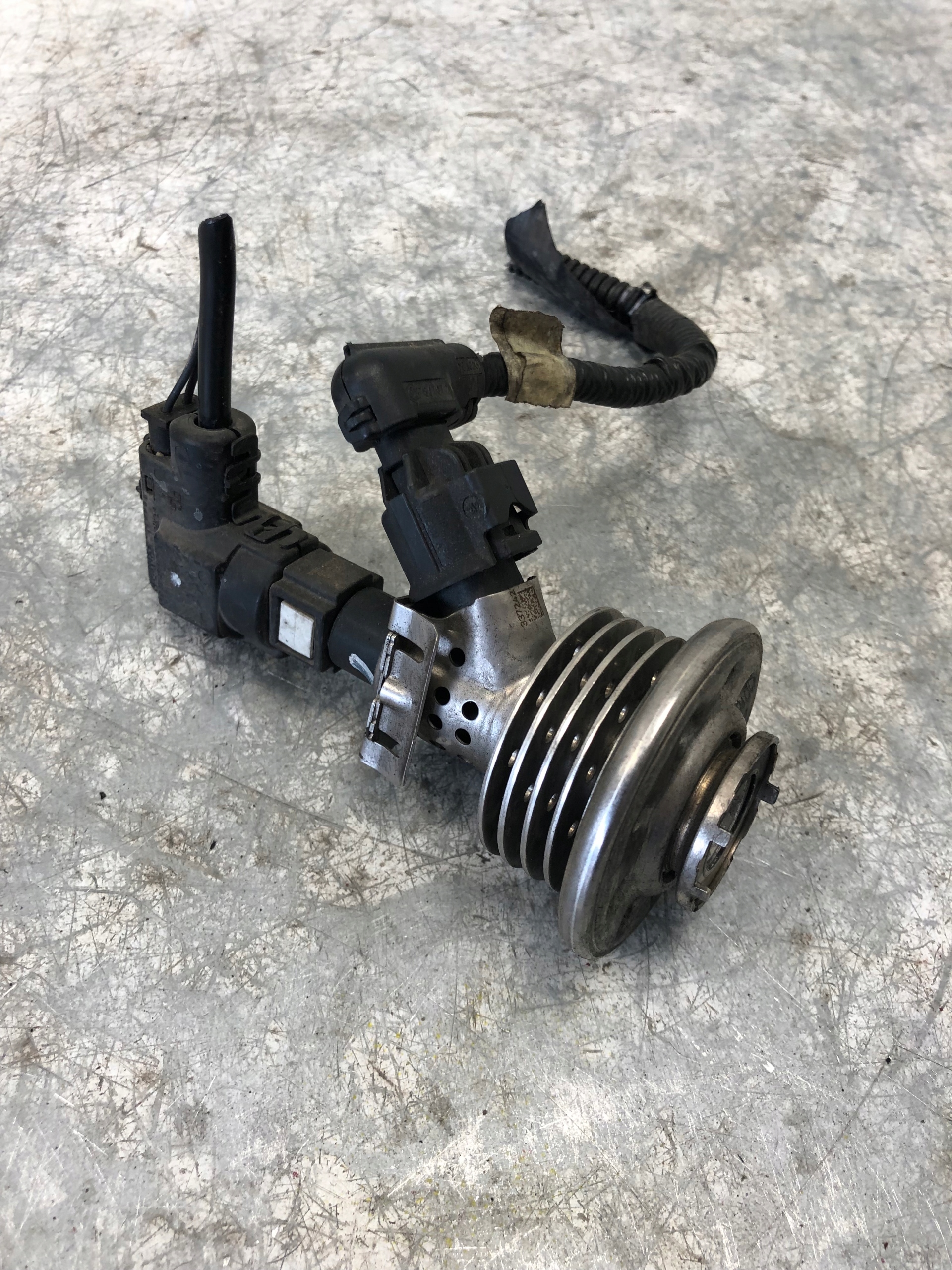 Einspritzdüse ADBLUE RENAULT MASTER III 208993839R