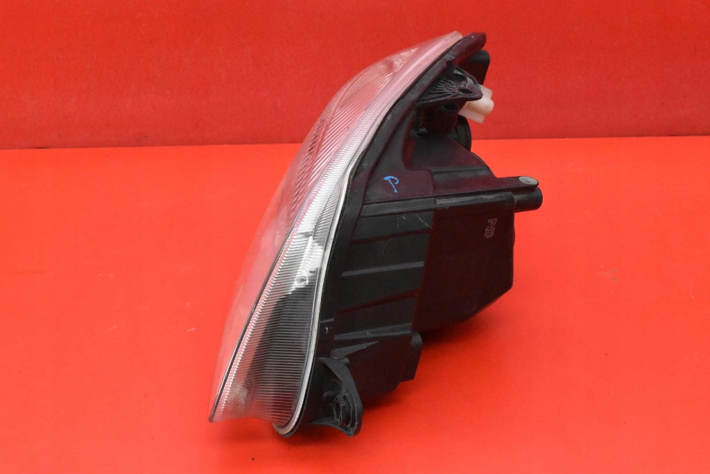 REFLEKTOR right light front lens EU 1EL247025 SKODA FABIA 2 II 5J 07-10