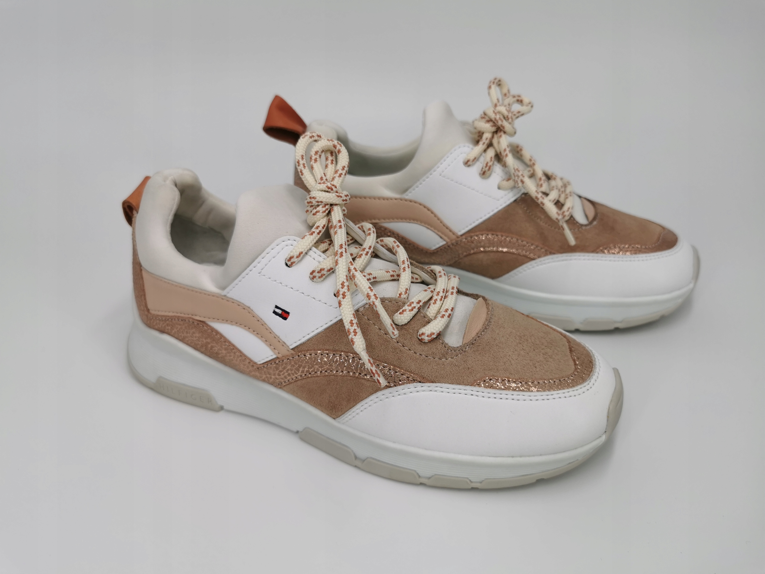 Buty Tommy Hilfiger r. 38