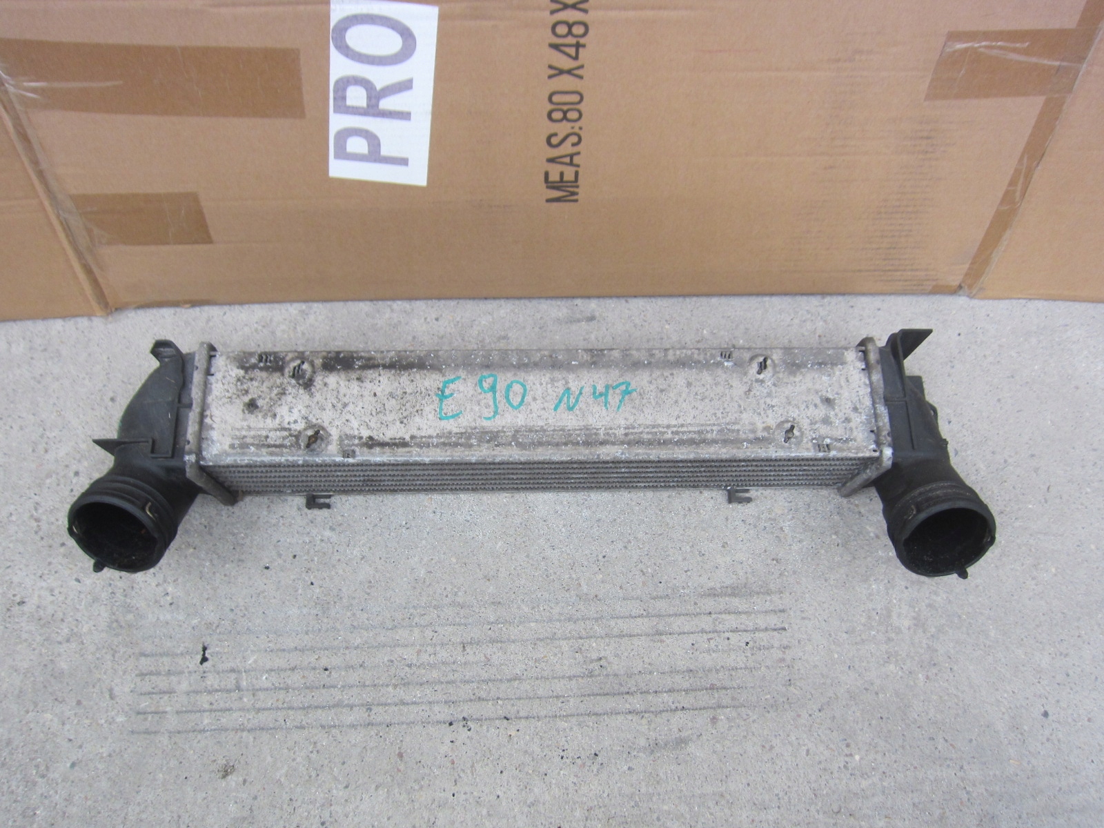 BMW 1 E81 E90 N47N M47N2 2.0D INTERCOOLER Kühler luft 17517524916