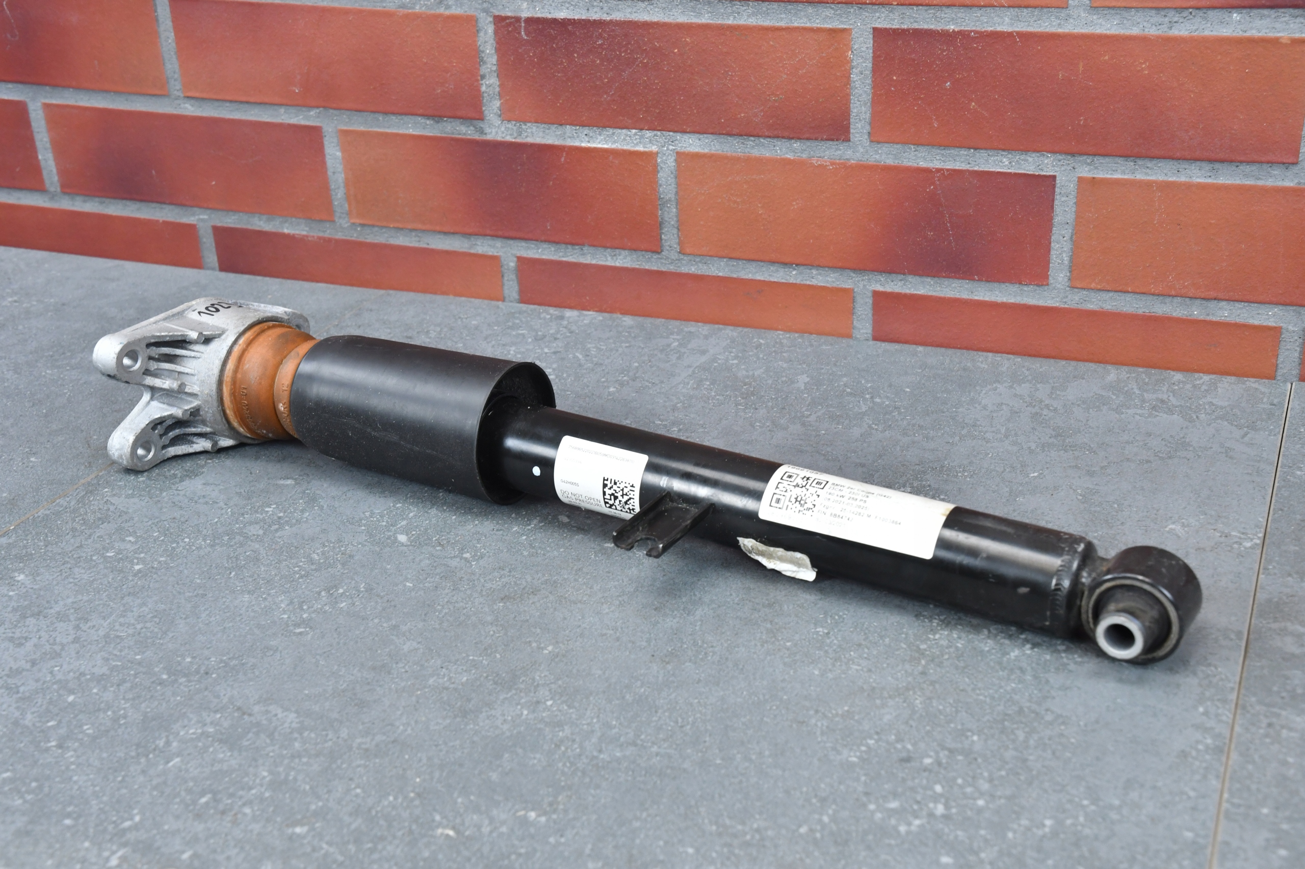 shock absorber right left rear part rear BMW 2 G42 4161km