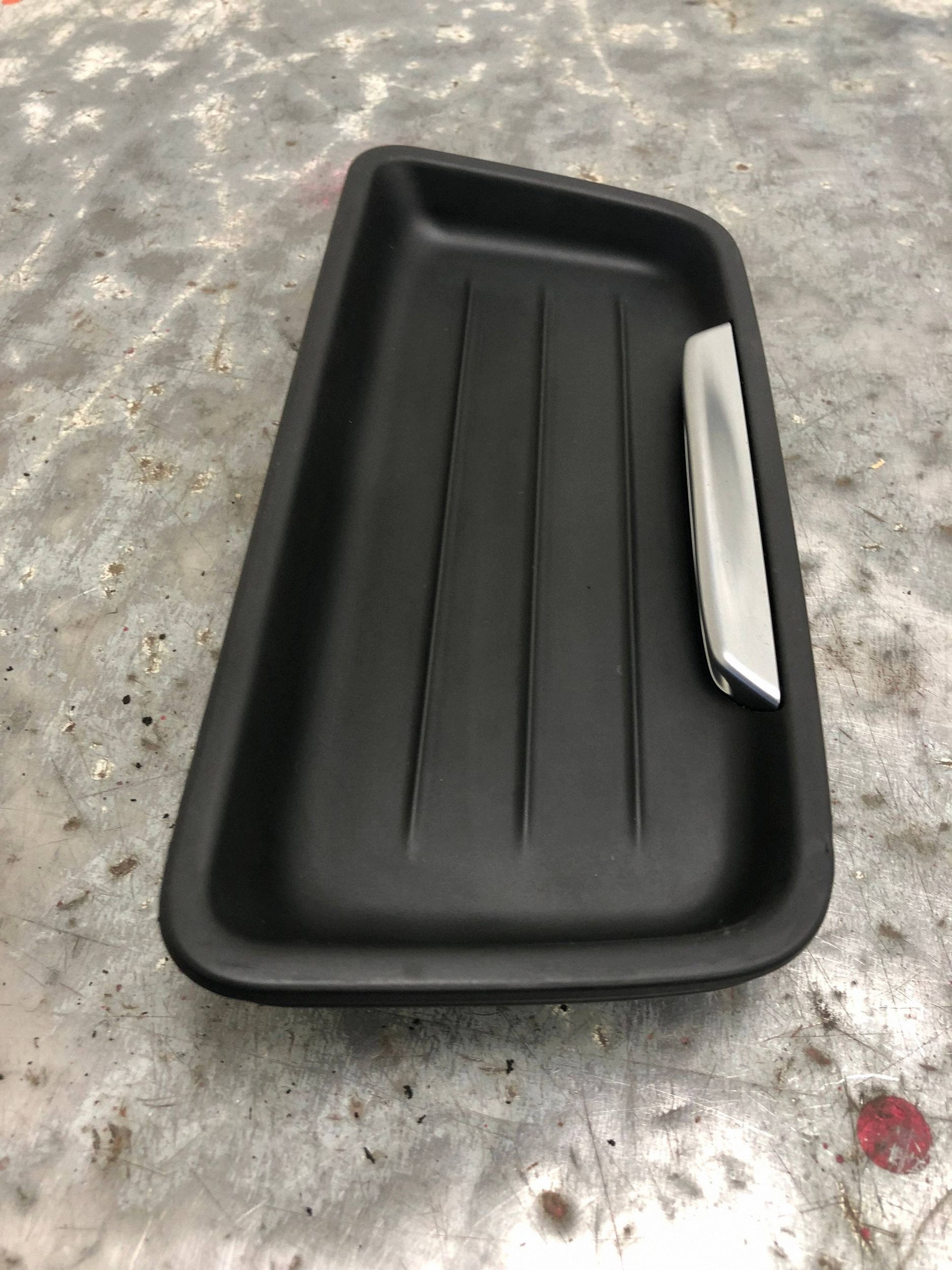 plato passenger compartment consoles BMW F31 9232068