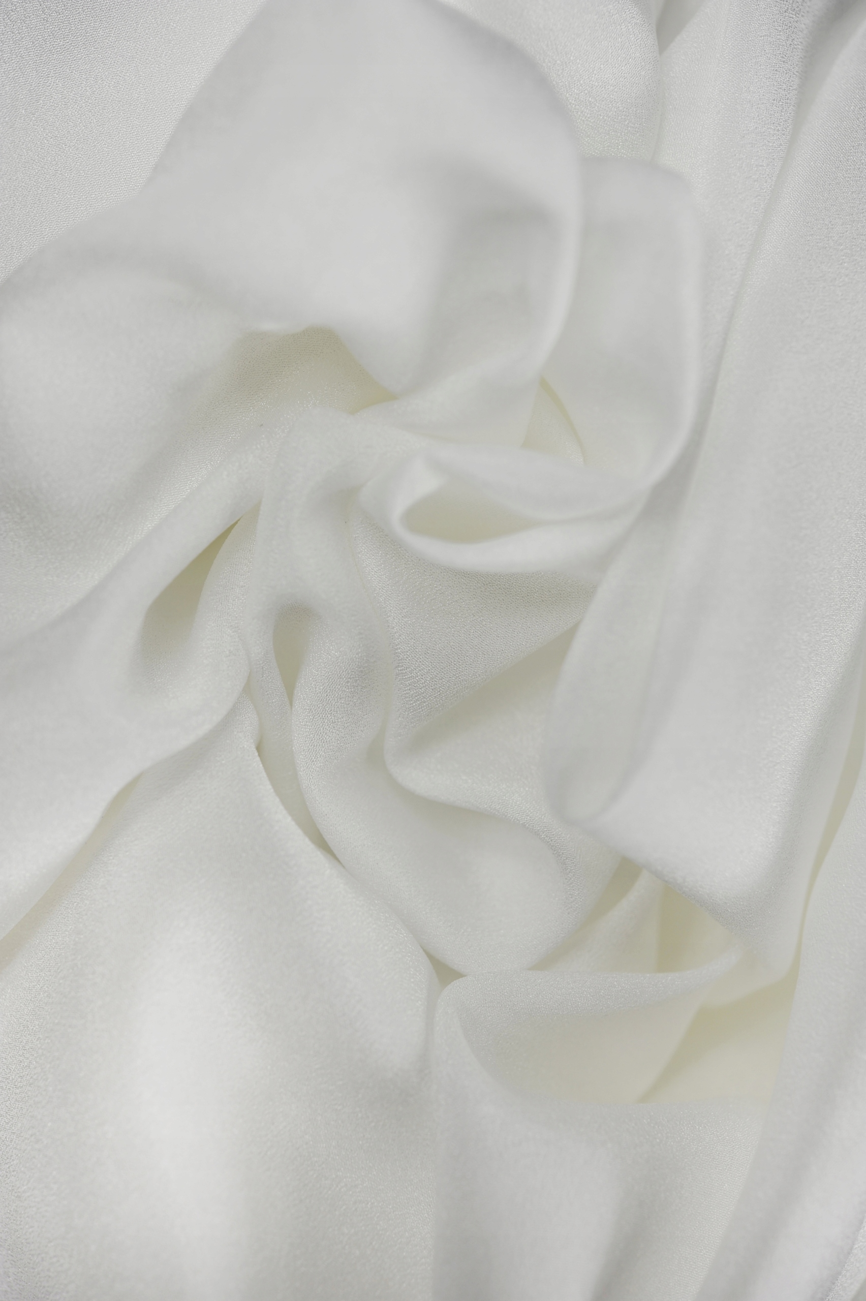 Ślubna Elastyczna Żorżeta Z Połyskiem CYG254 Ivory