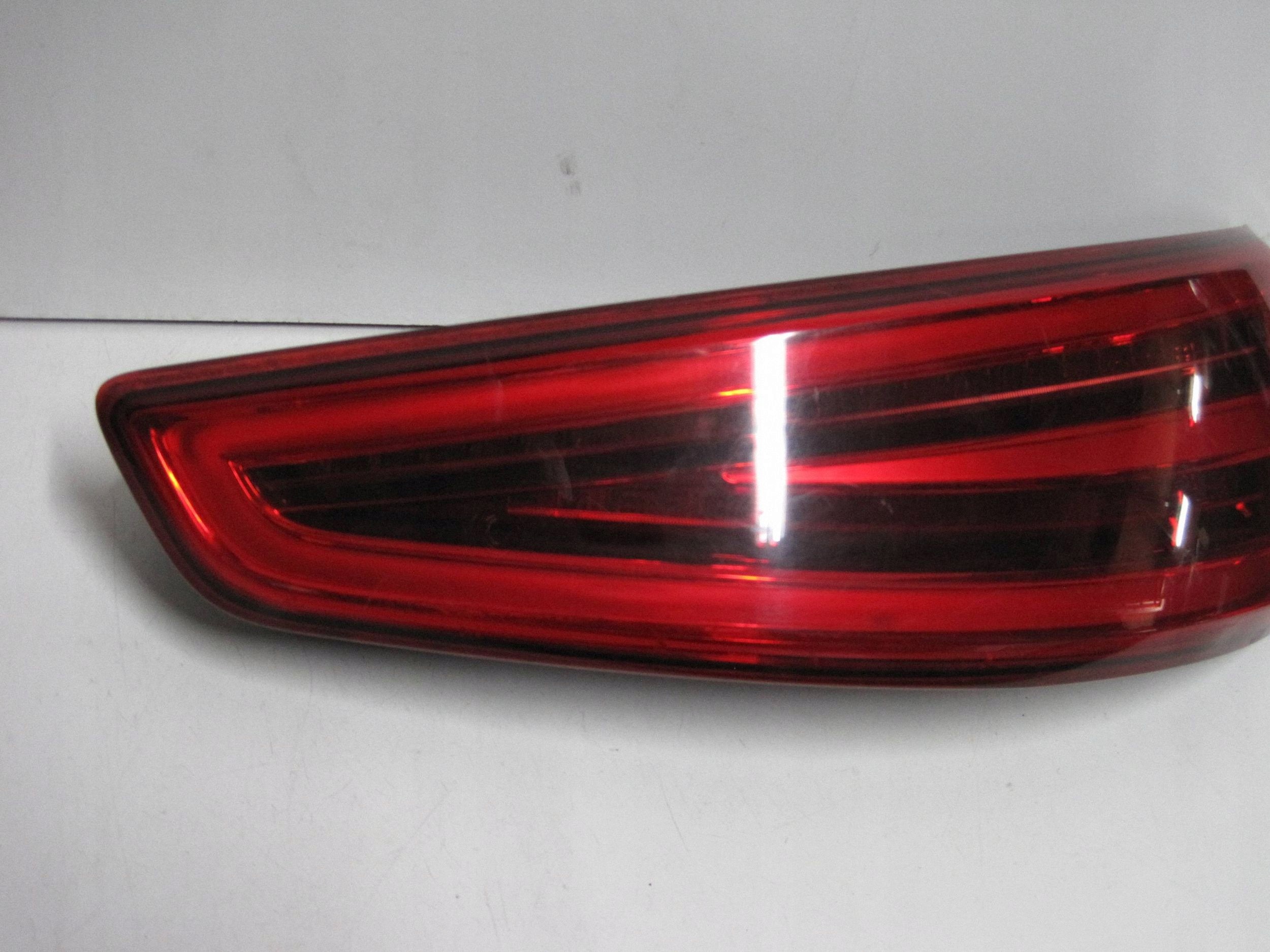 light rear rear part right AUDI Q3 8U 8U0945094A 12R LED