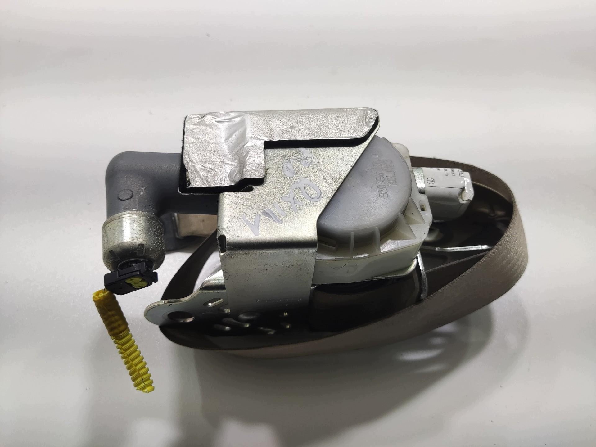 tension belt safety right front LEXUS RX II 2003-2008 7K7290-P