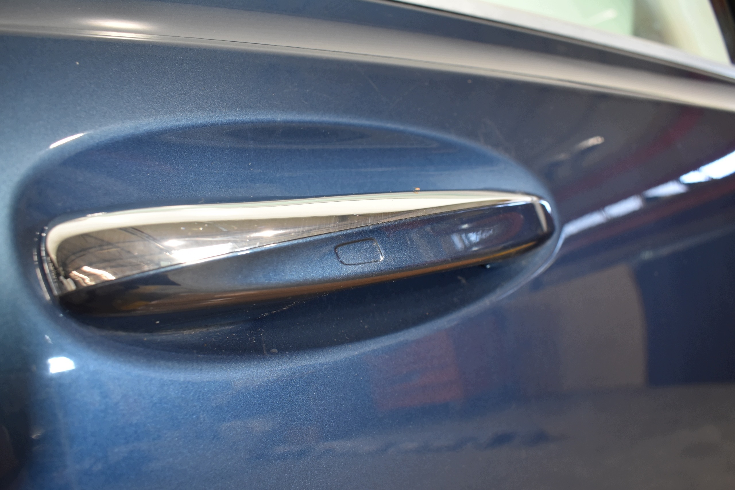 IDEALNE KPL. door front front right colour 667 MERCEDES GLB X247 1