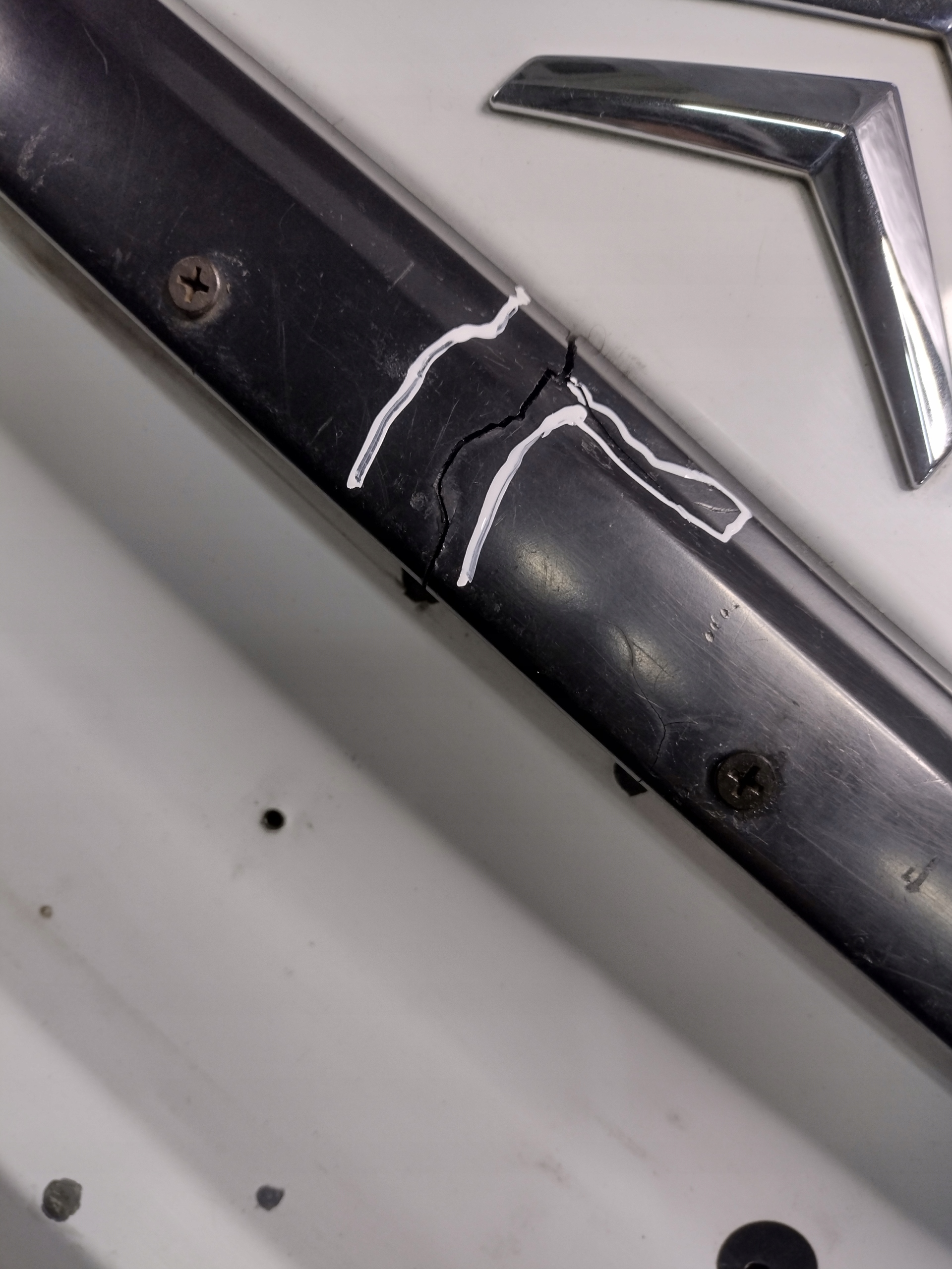 trunk door boot Citroen C3 and k: EWP