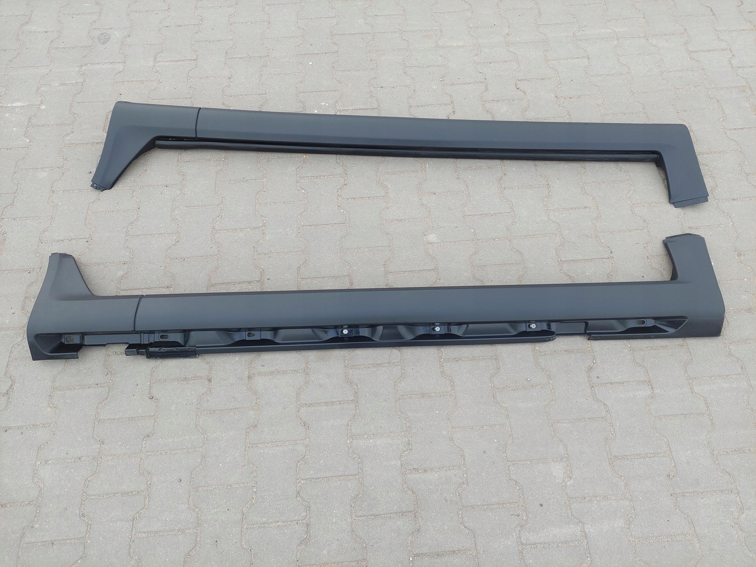 moulding threshold left right threshold left right VOLVO XC70 II