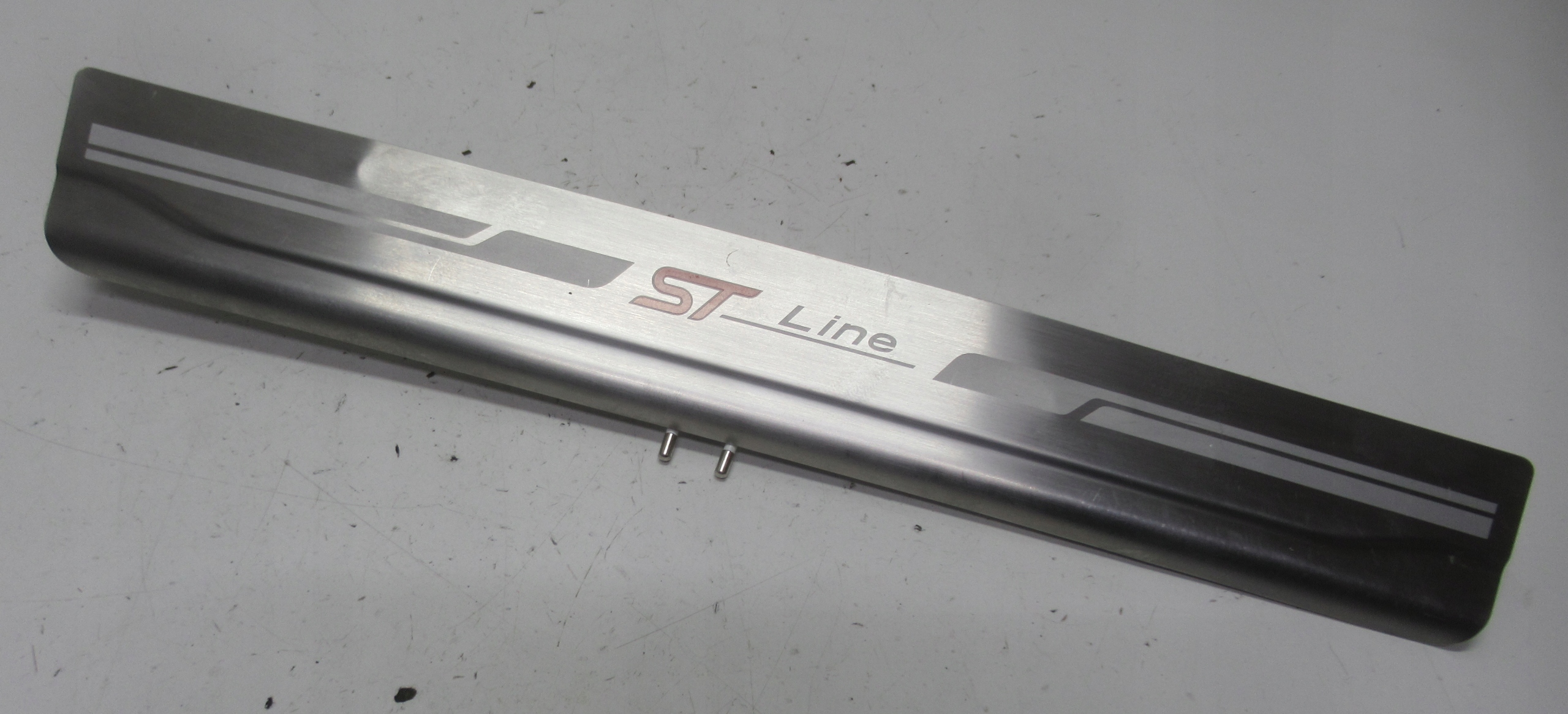 FORD FOCUS MK3 FL 17R moulding threshold right front F1EJ-X13200-AA