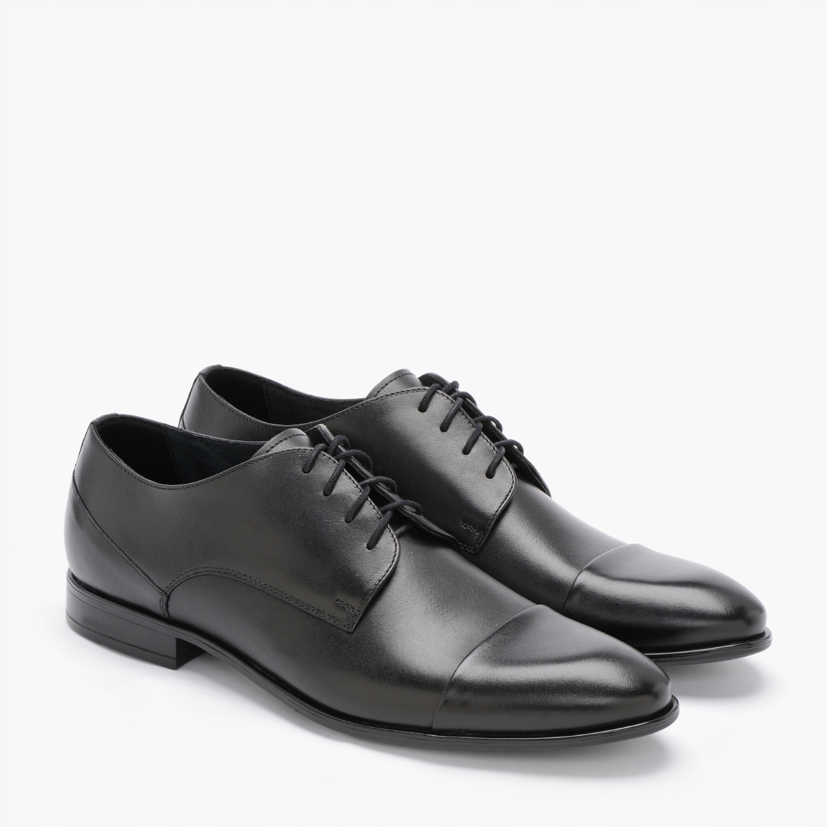 

Ryłko czarne skórzane półbuty męskie 45