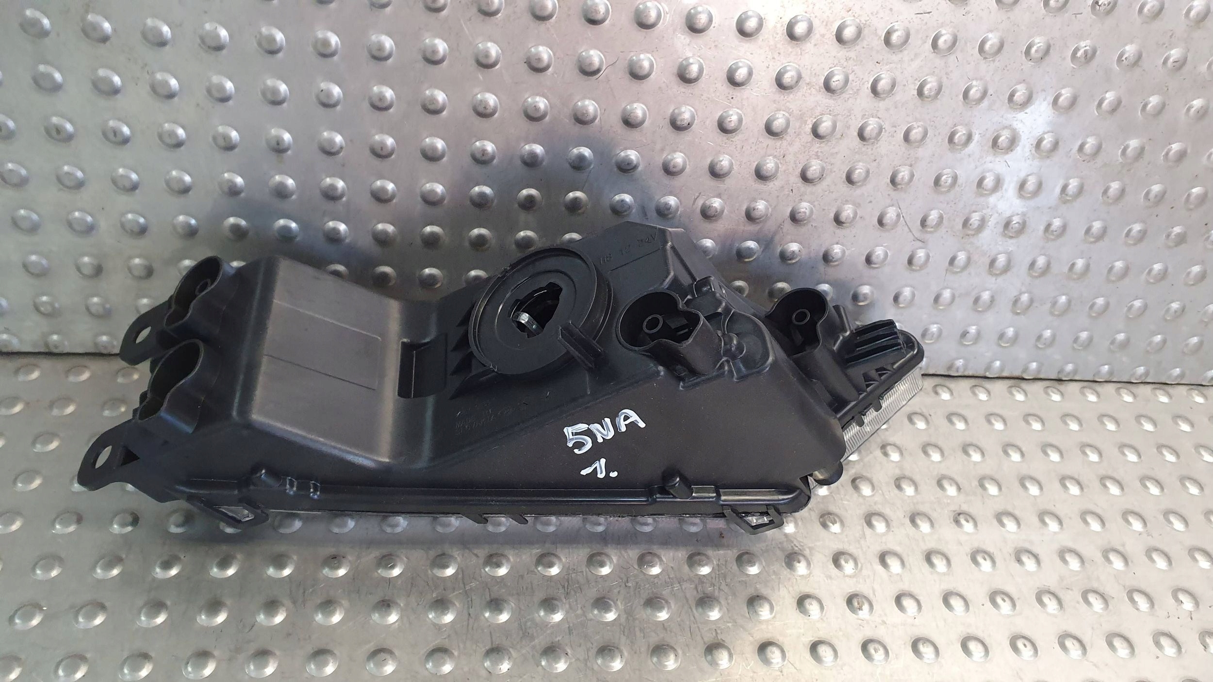nebelscheinwerfer links VW TIGUAN II 15- 5NA941699A