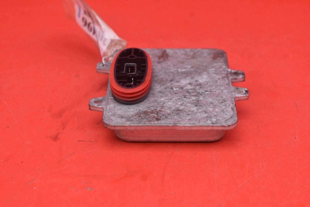 control unit XENON KSENON left 5DV009000-00 SKODA SUPERB 2 II 08-13